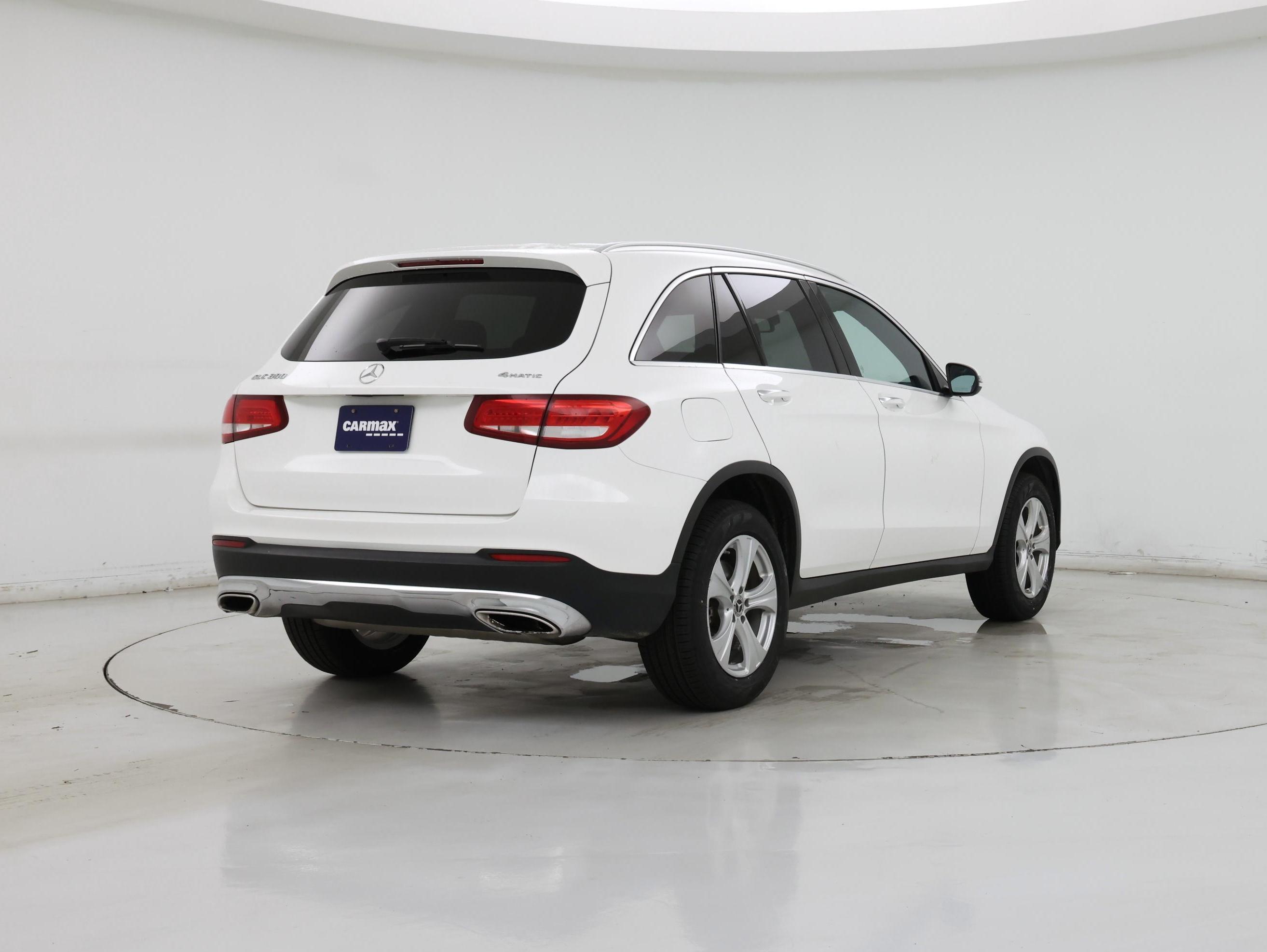 Thumbnail: 2017 Mercedes-Benz GLC - 8