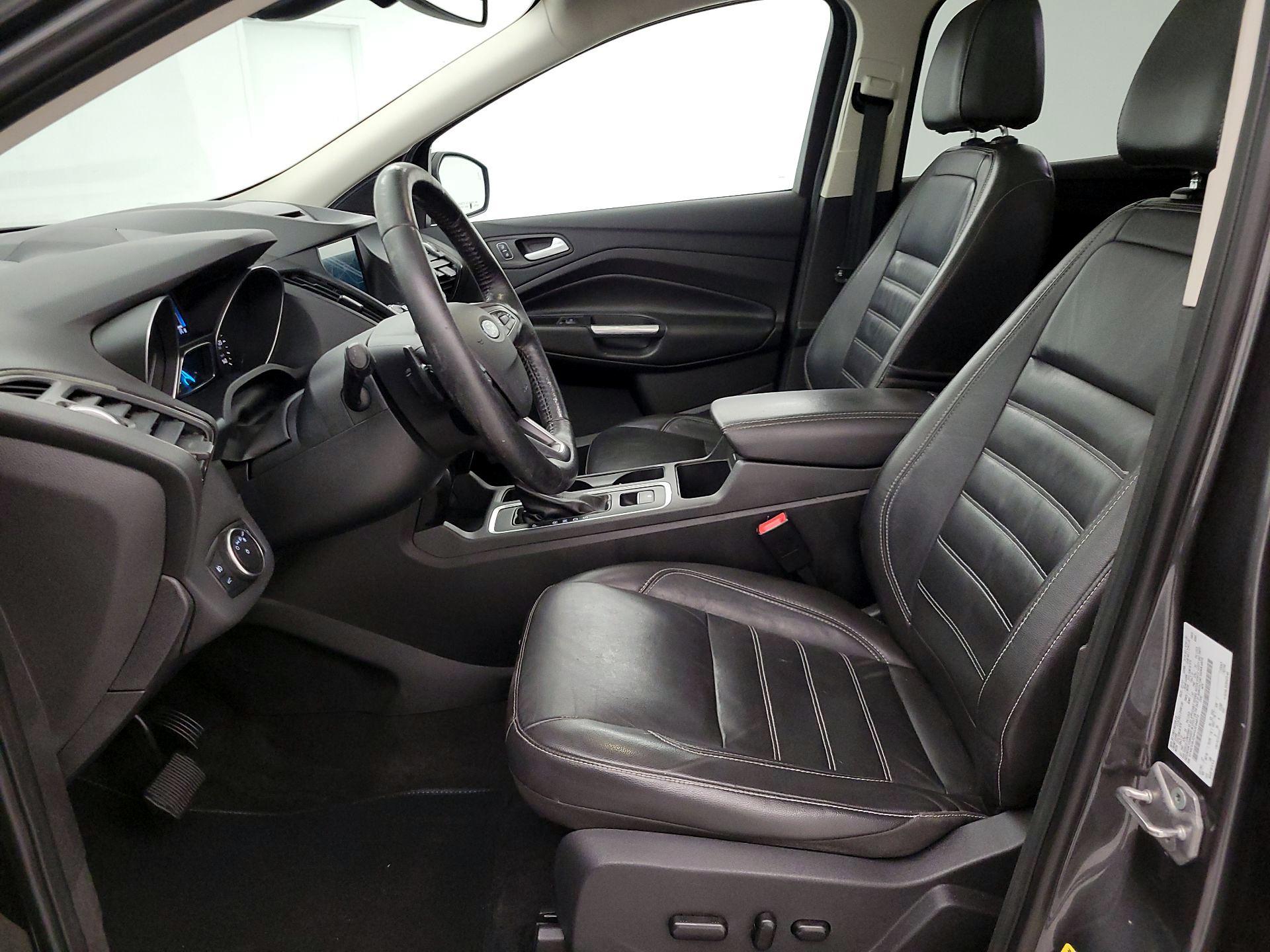 Thumbnail: 2017 Ford Escape - 11