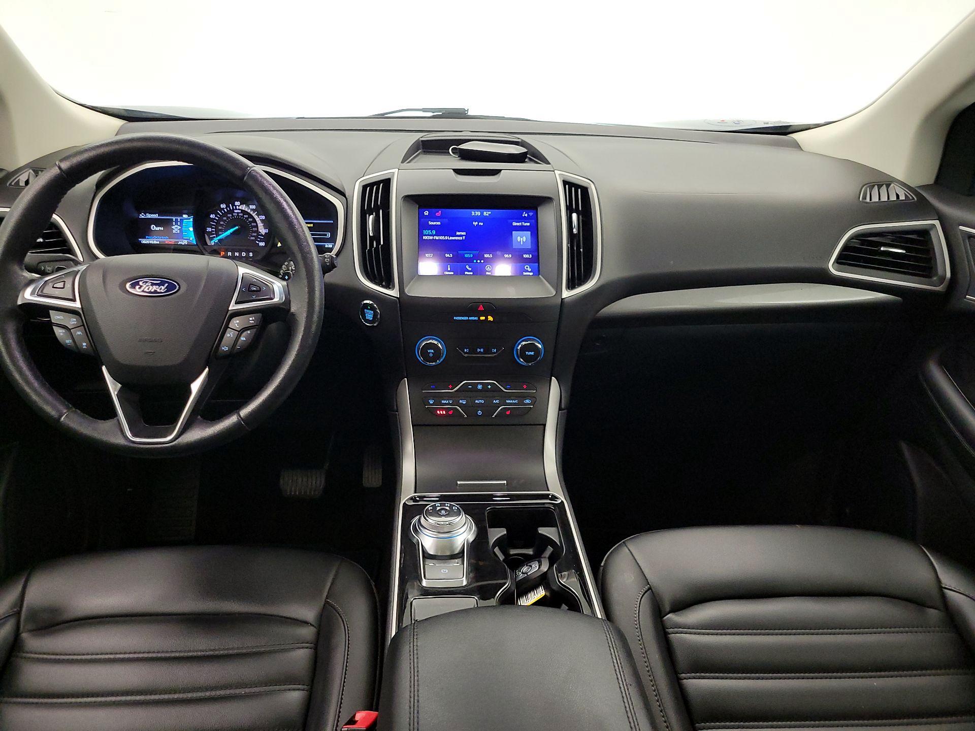 Thumbnail: 2020 Ford Edge - 9