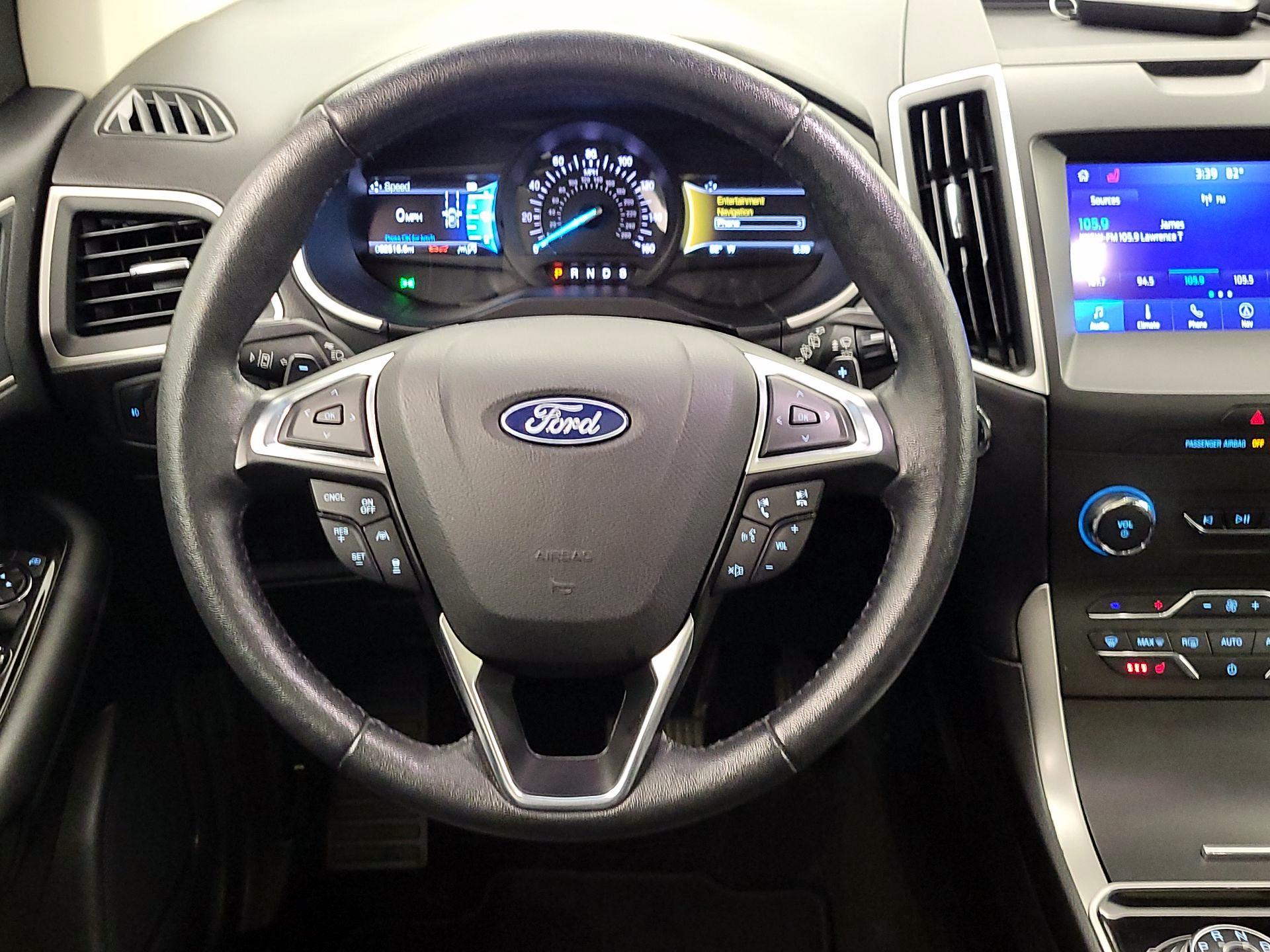 Thumbnail: 2020 Ford Edge - 10