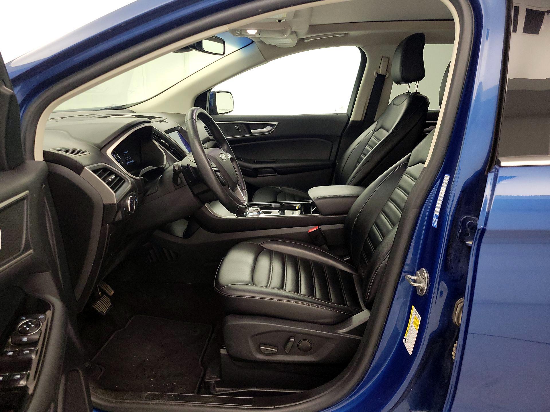 Thumbnail: 2020 Ford Edge - 11