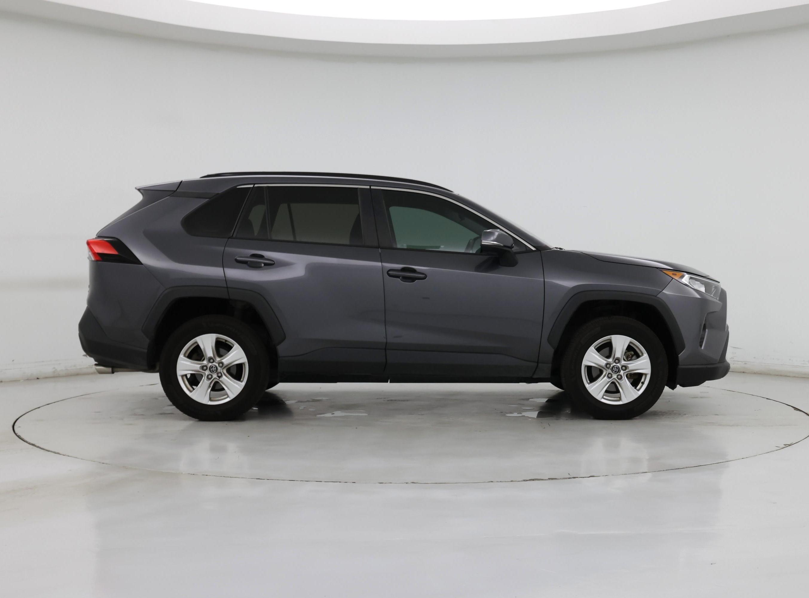 Thumbnail: 2020 Toyota RAV4 - 7