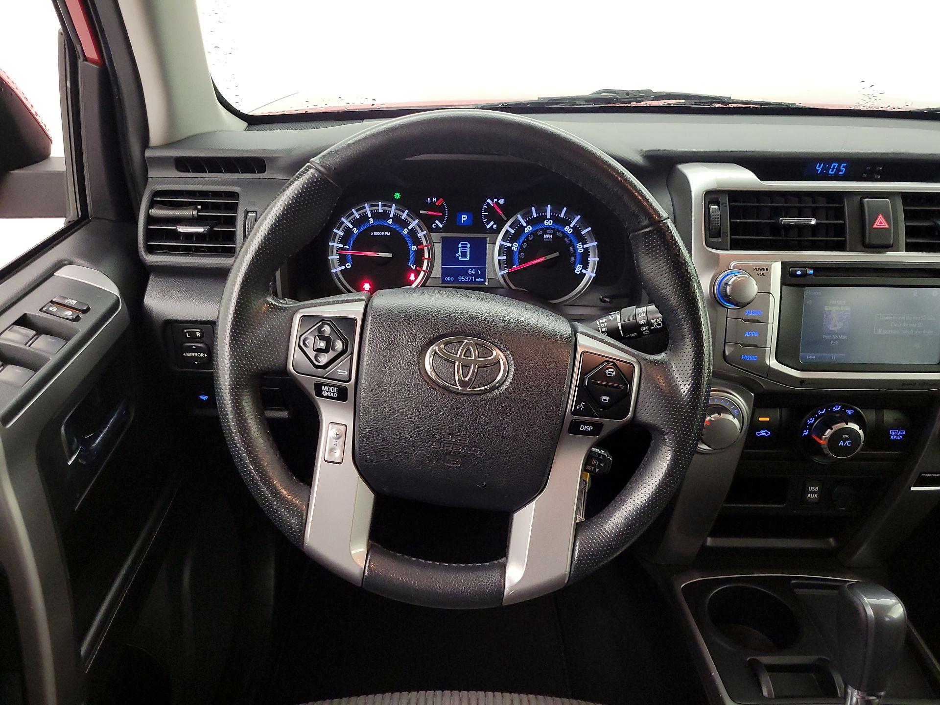 Thumbnail: 2018 Toyota 4Runner - 10