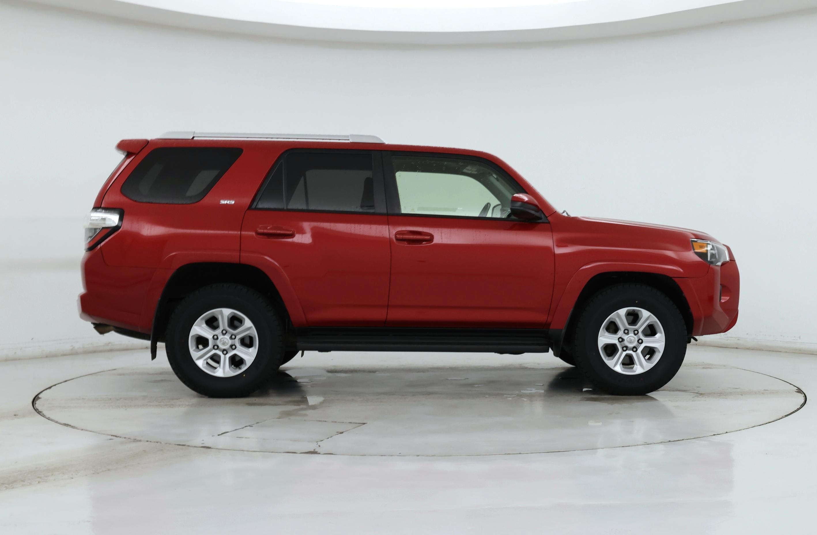 Thumbnail: 2018 Toyota 4Runner - 7