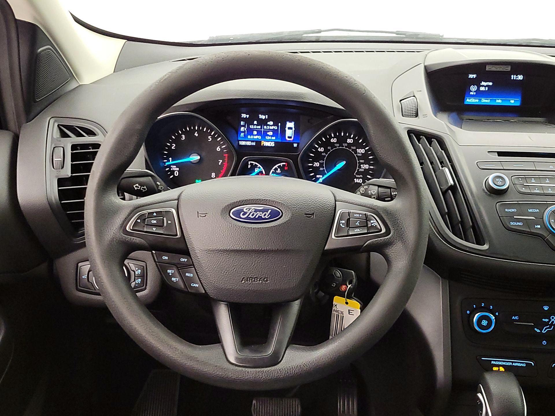 Thumbnail: 2017 Ford Escape - 10