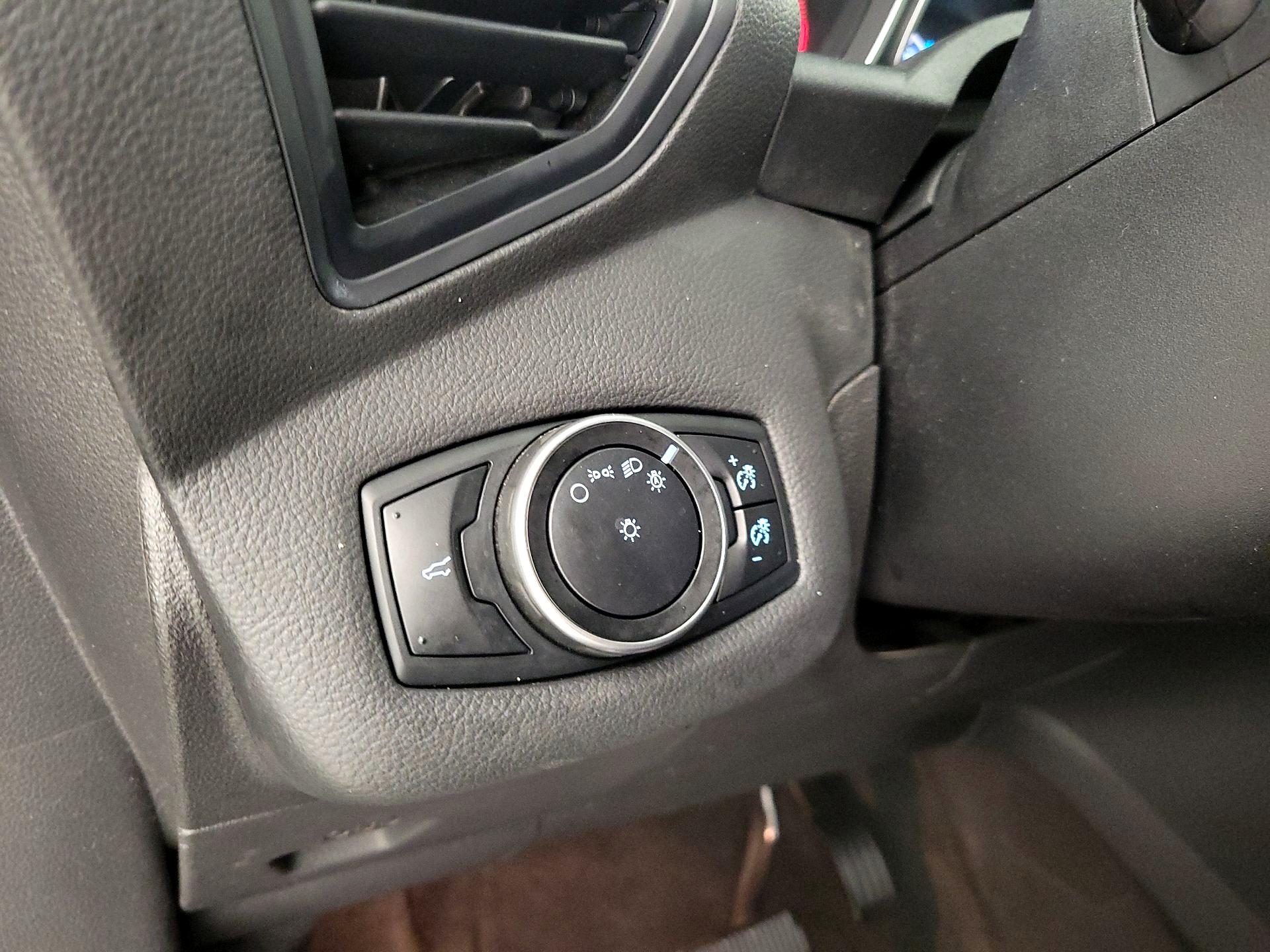 Thumbnail: 2017 Ford Escape - 13