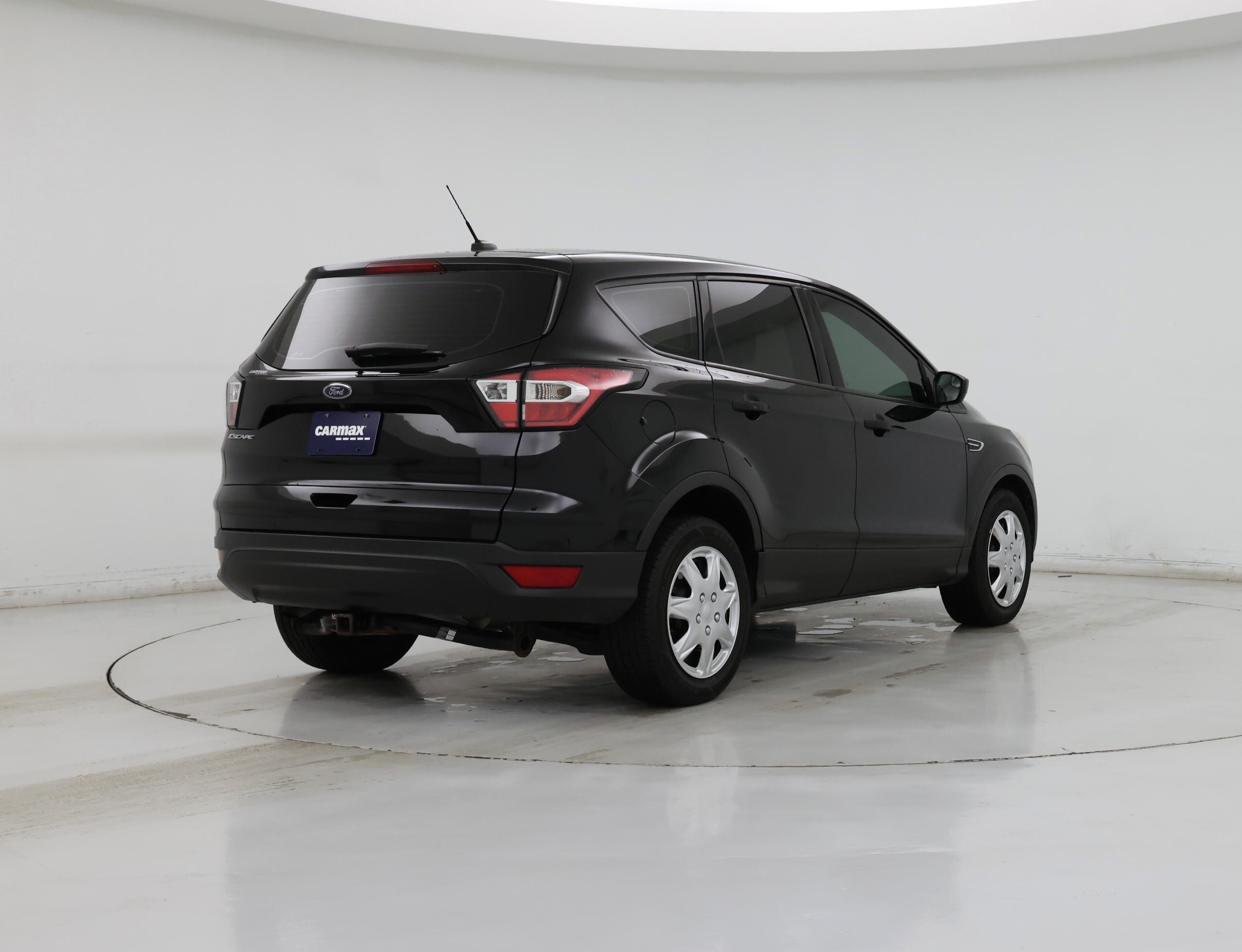 Thumbnail: 2017 Ford Escape - 8