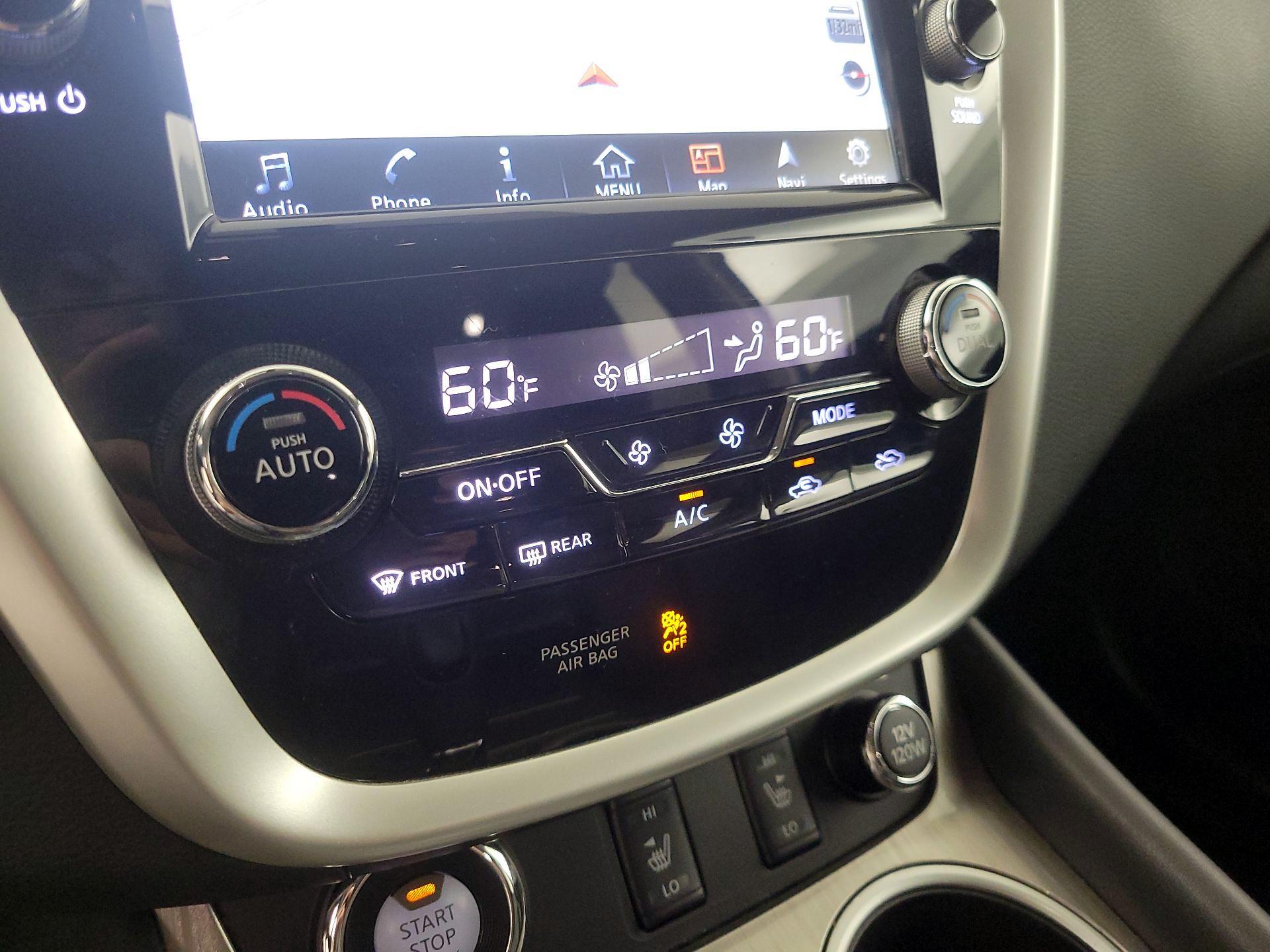 Thumbnail: 2017 Nissan Murano - 17