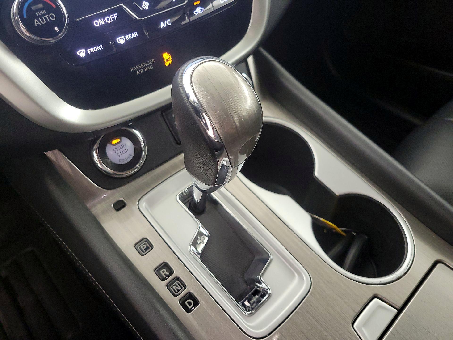 Thumbnail: 2017 Nissan Murano - 18