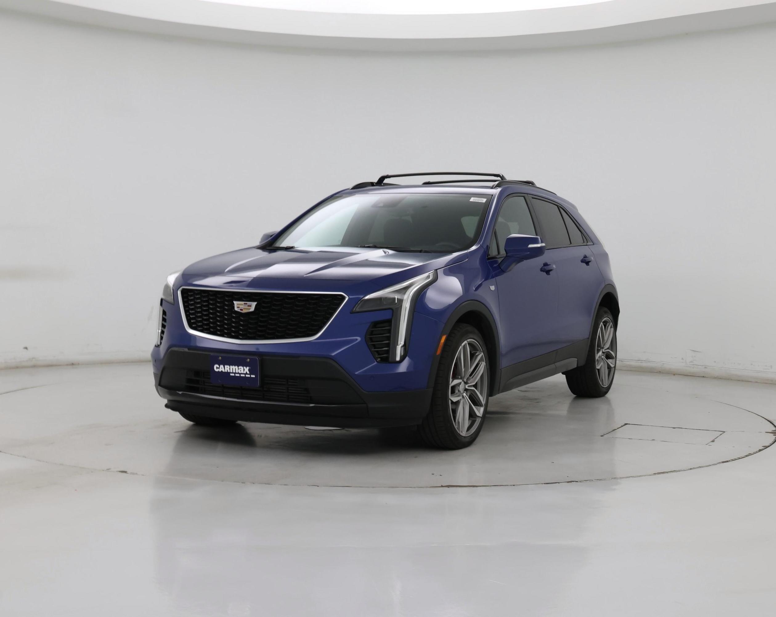 Thumbnail: 2021 Cadillac XT4 - 4