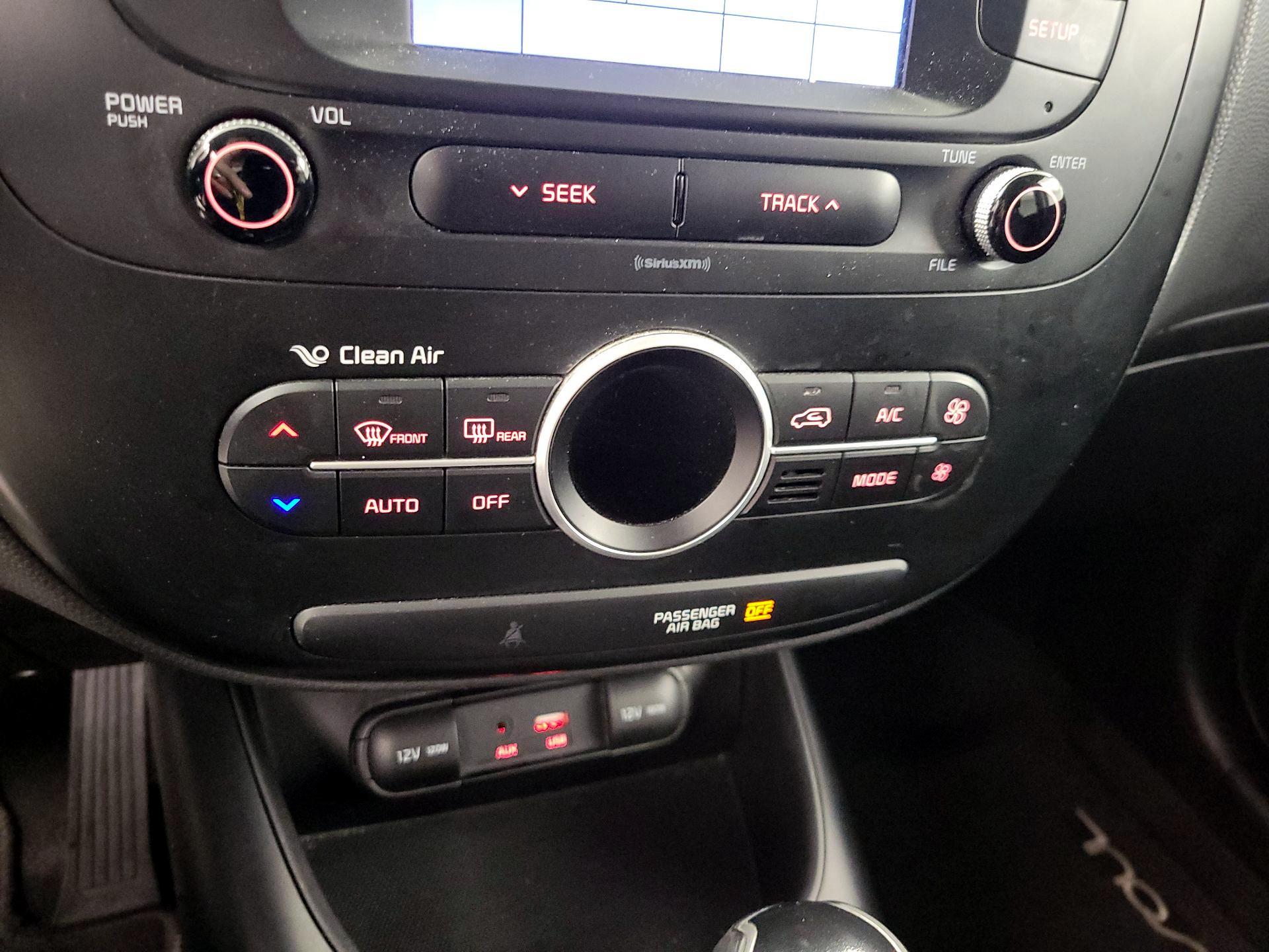 Thumbnail: 2017 Kia Soul - 16