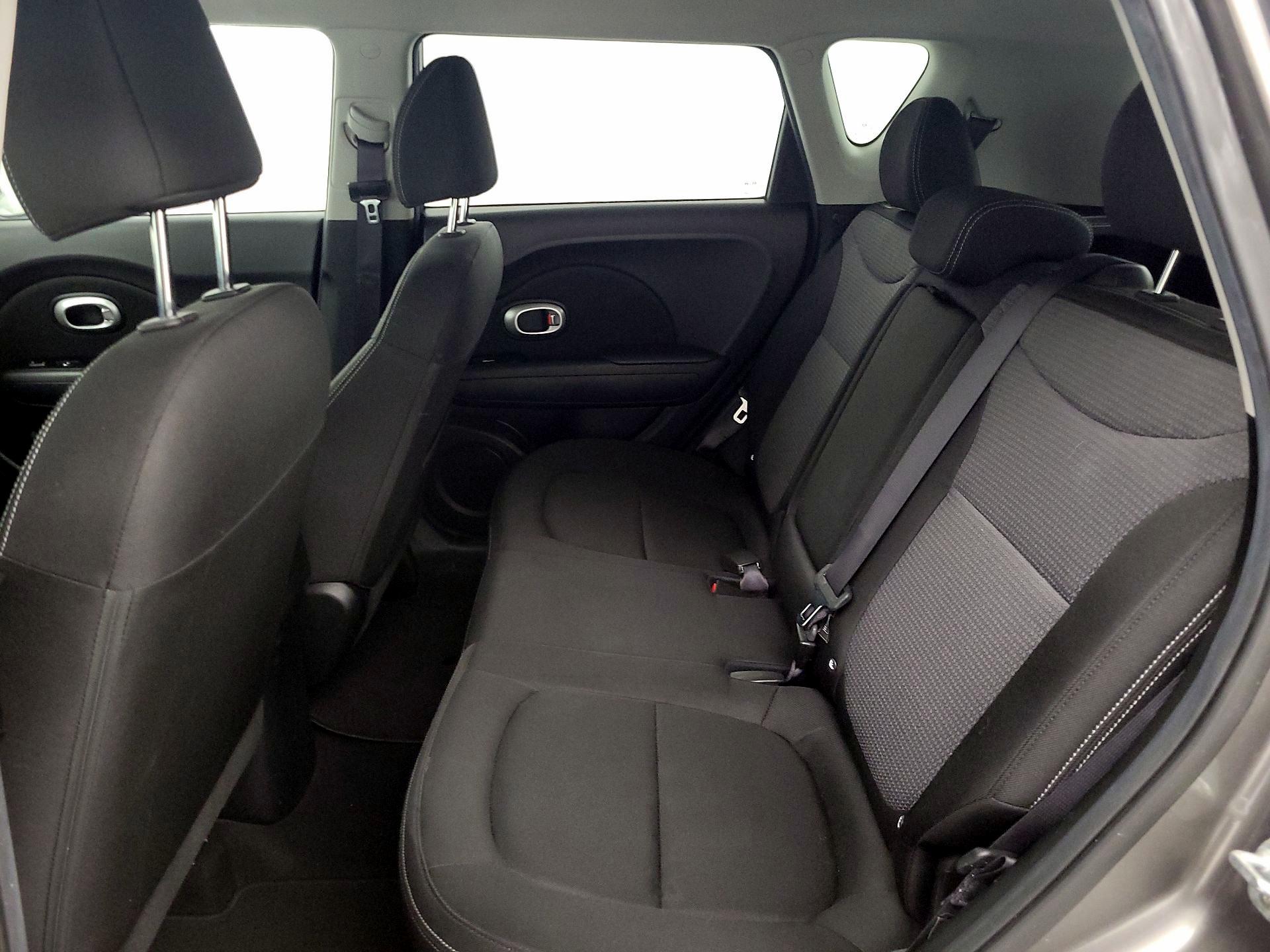Thumbnail: 2017 Kia Soul - 19
