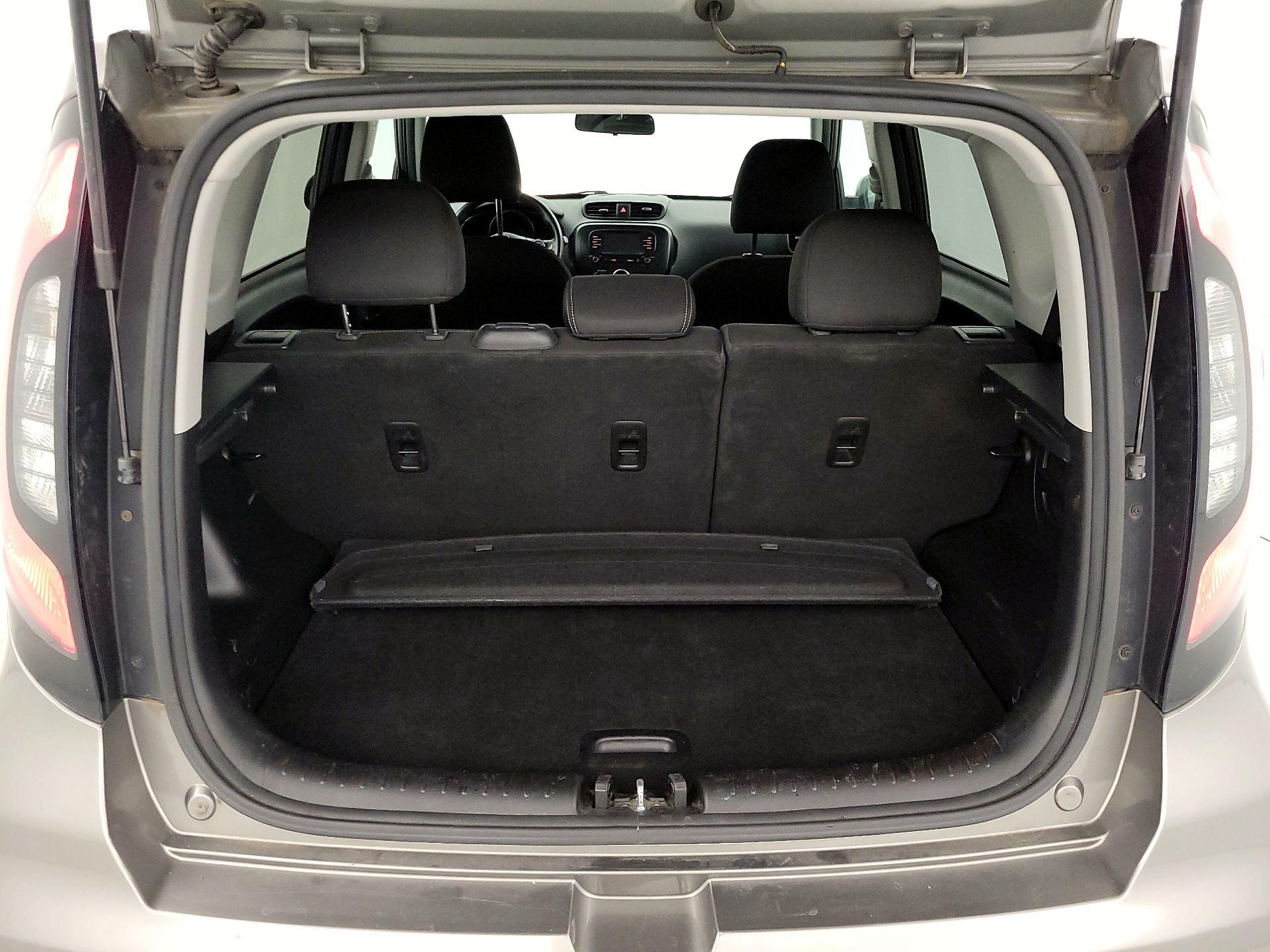 Thumbnail: 2017 Kia Soul - 20