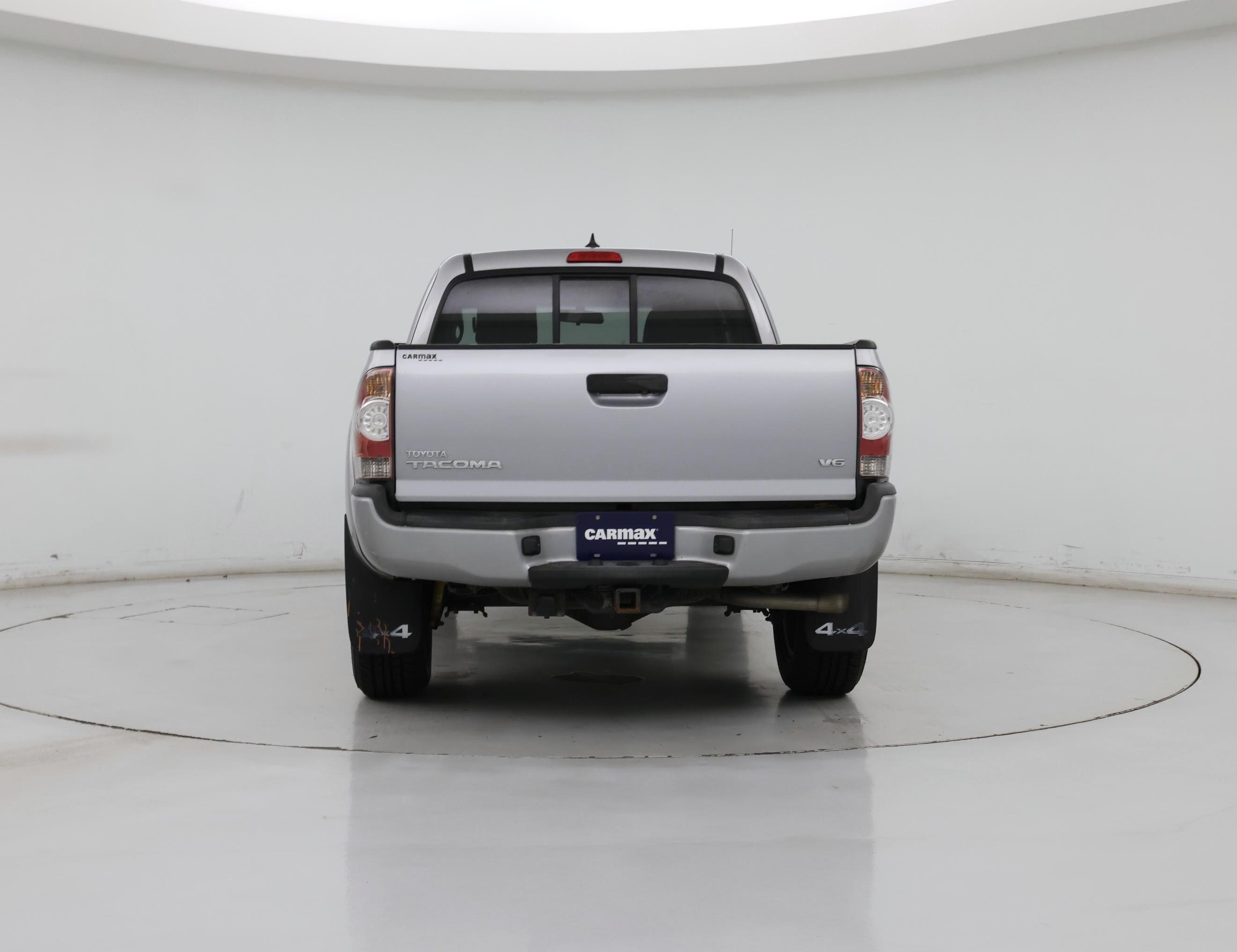 Thumbnail: 2015 Toyota Tacoma - 6