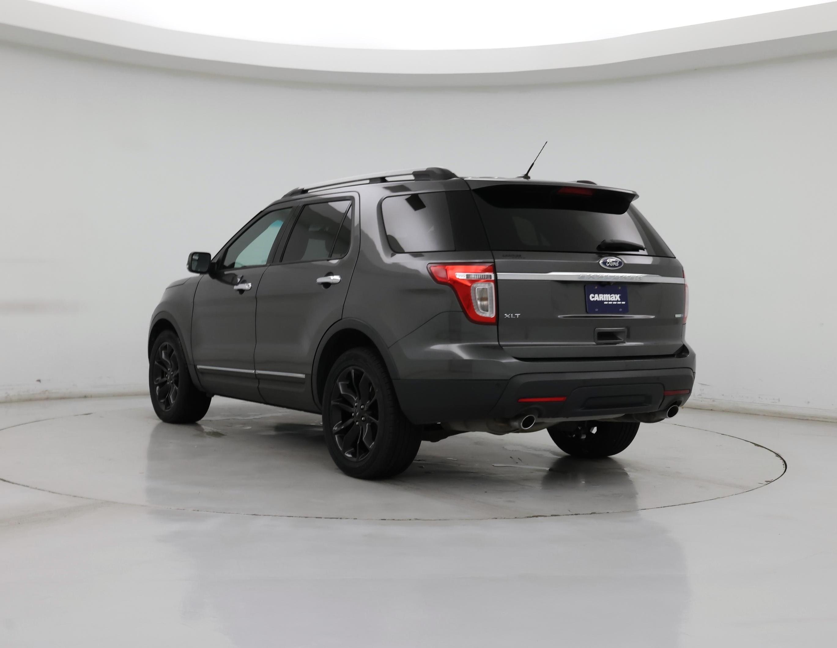 Thumbnail: 2015 Ford Explorer - 2