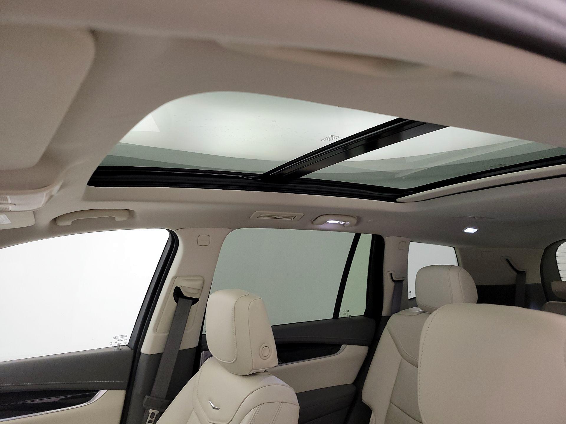 Thumbnail: 2024 Cadillac XT6 - 20
