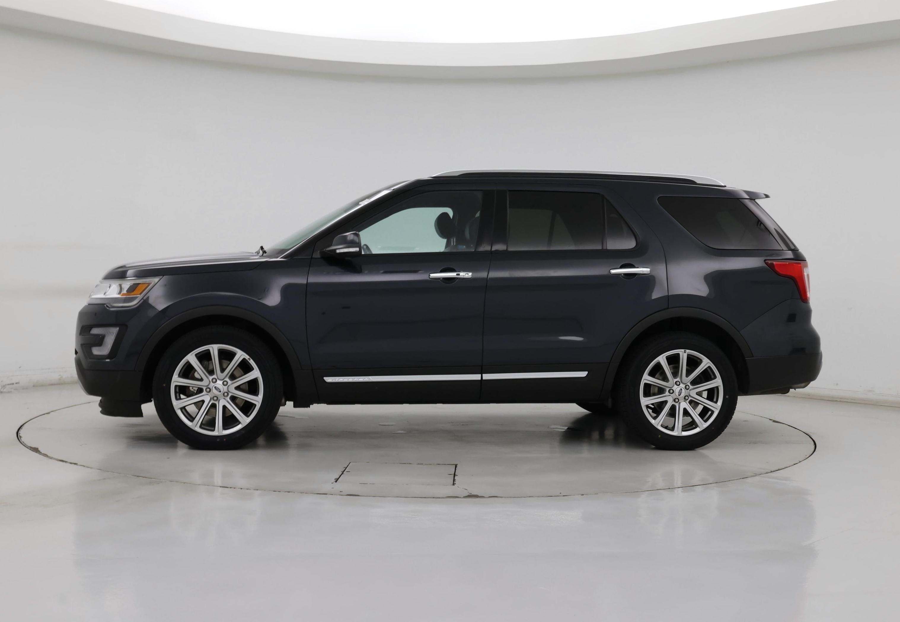 Thumbnail: 2017 Ford Explorer - 3