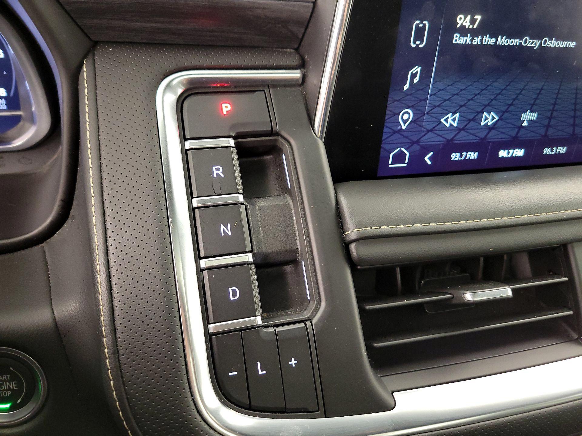 Thumbnail: 2022 GMC Yukon - 17