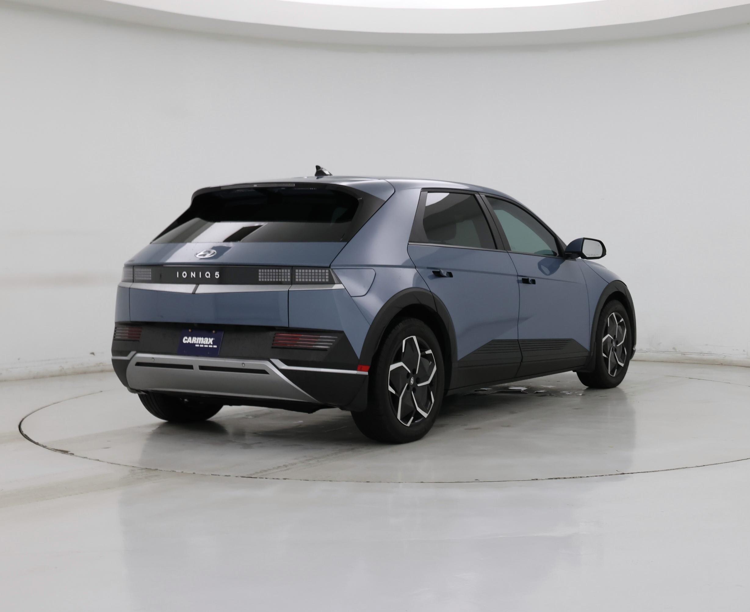 Thumbnail: 2023 Hyundai Ioniq 5 - 8