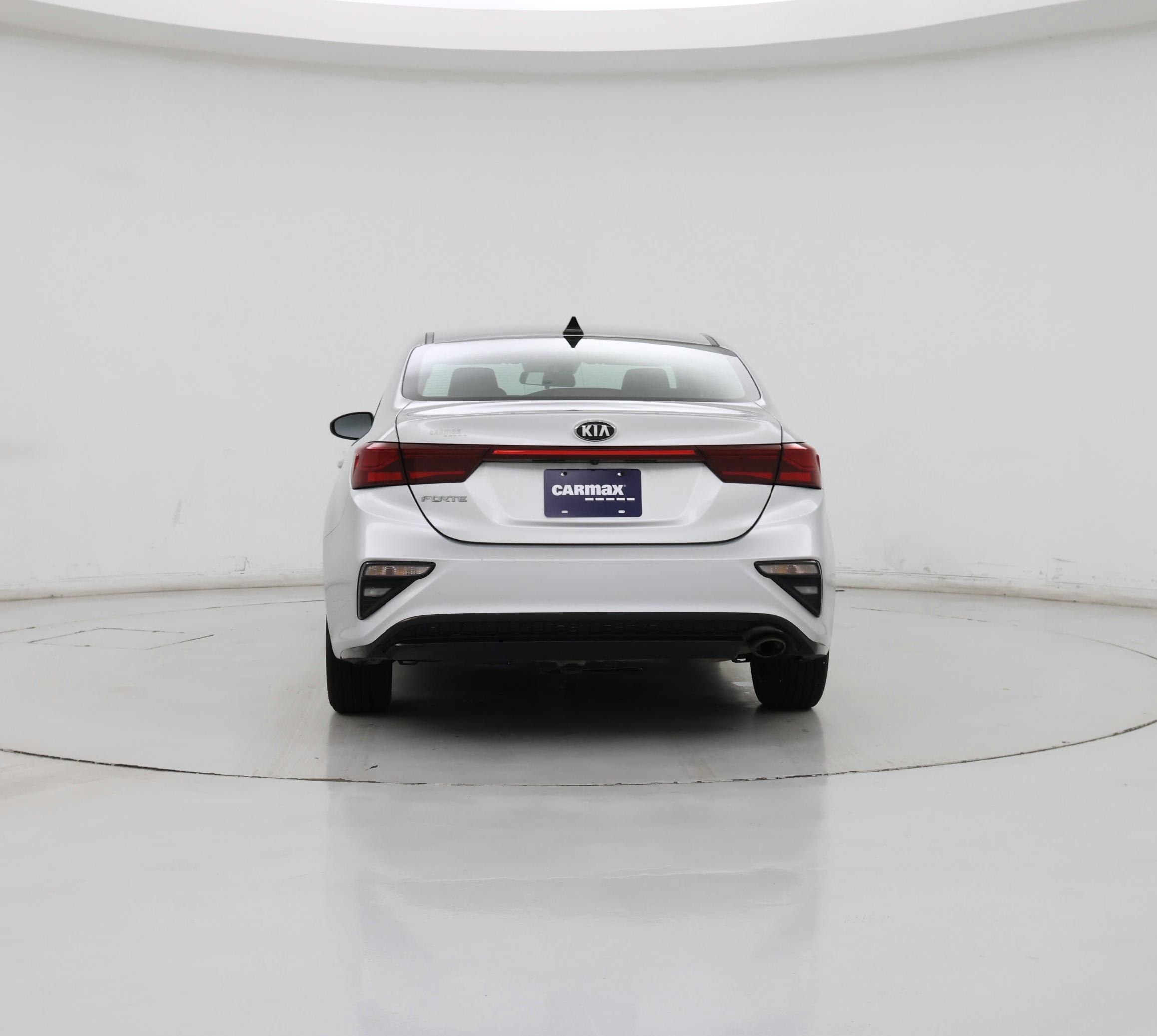 Thumbnail: 2020 Kia Forte - 6