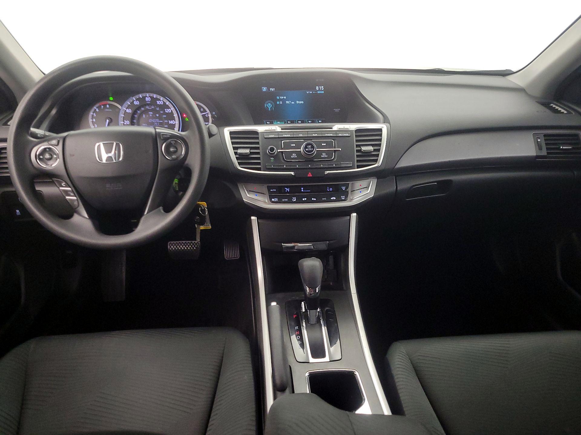 Thumbnail: 2015 Honda Accord - 9