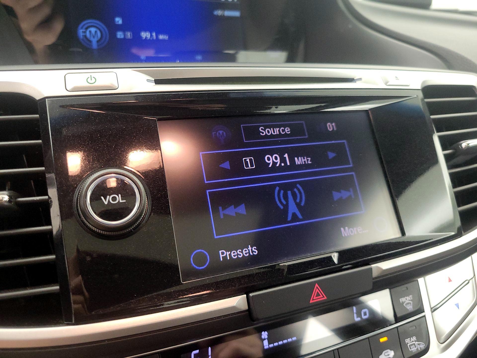 Thumbnail: 2014 Honda Accord - 16