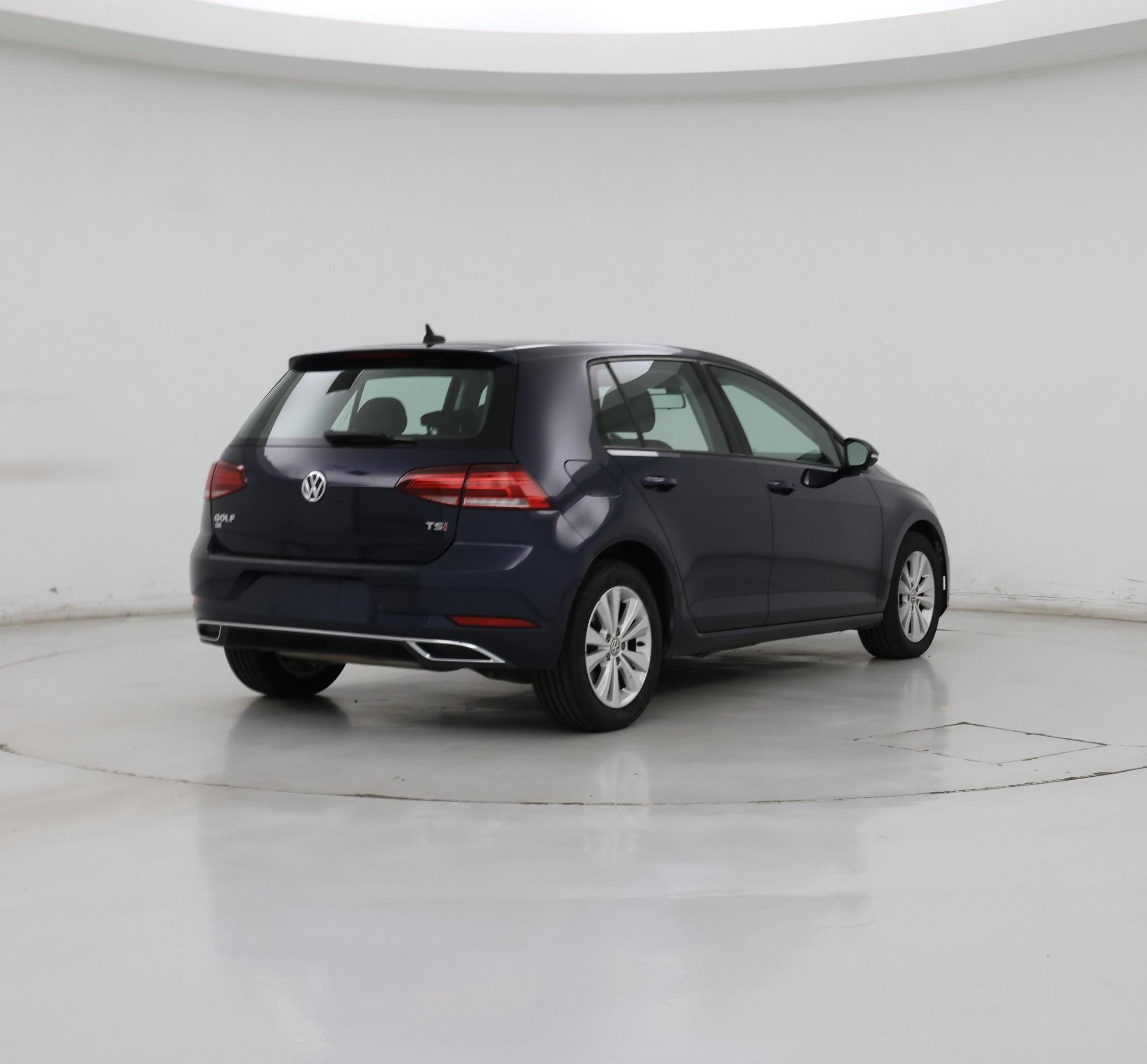 Thumbnail: 2018 Volkswagen Golf - 8