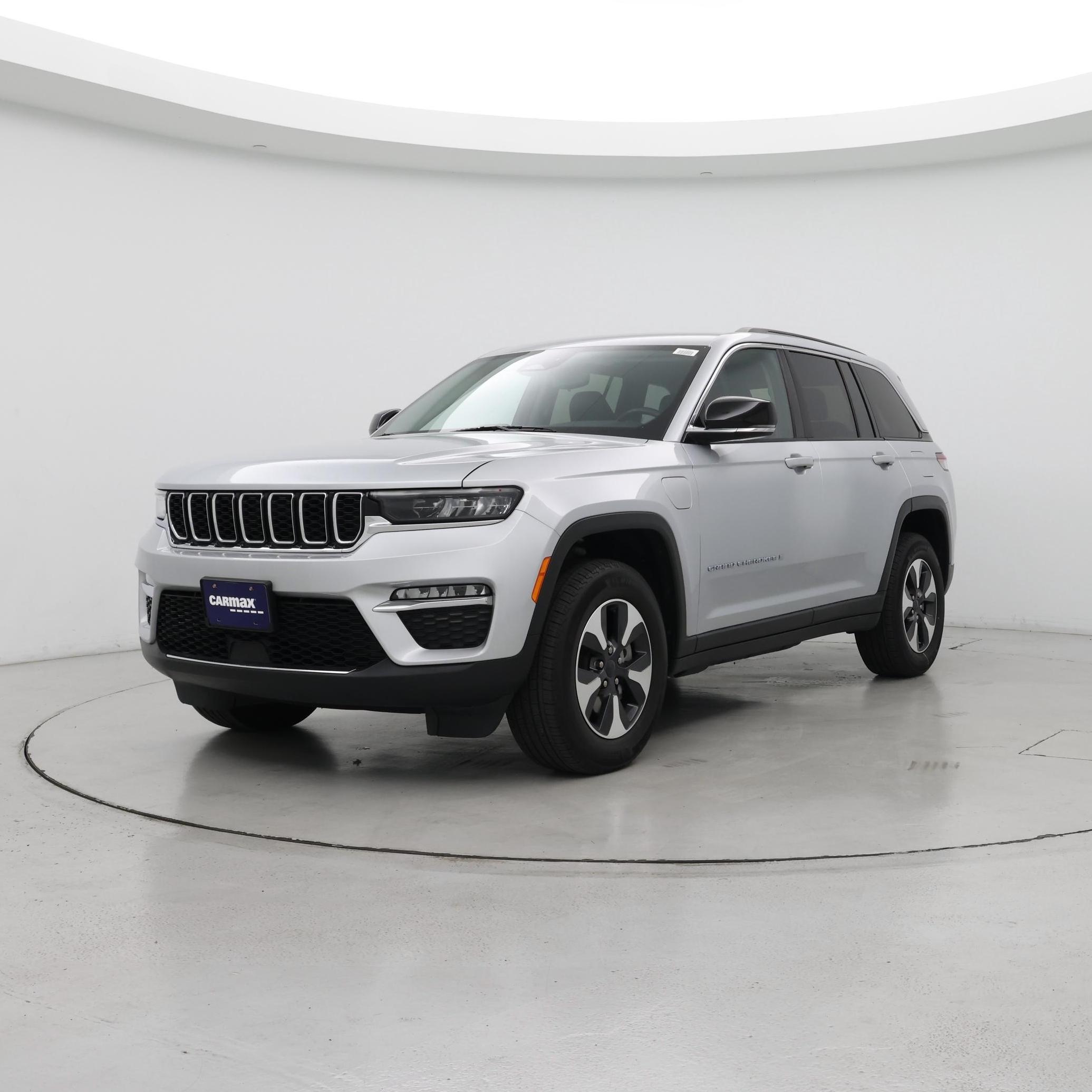 Thumbnail: 2022 Jeep Grand Cherokee - 4