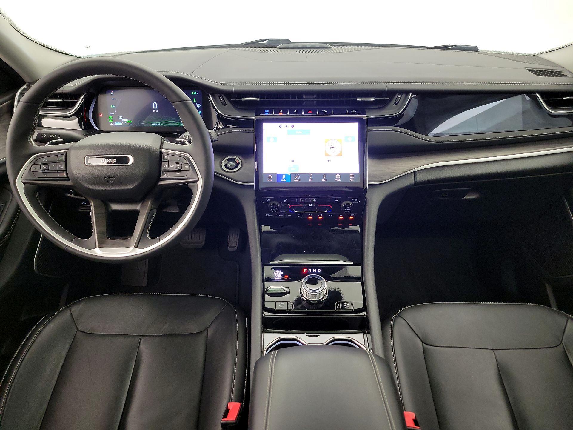 Thumbnail: 2022 Jeep Grand Cherokee - 9