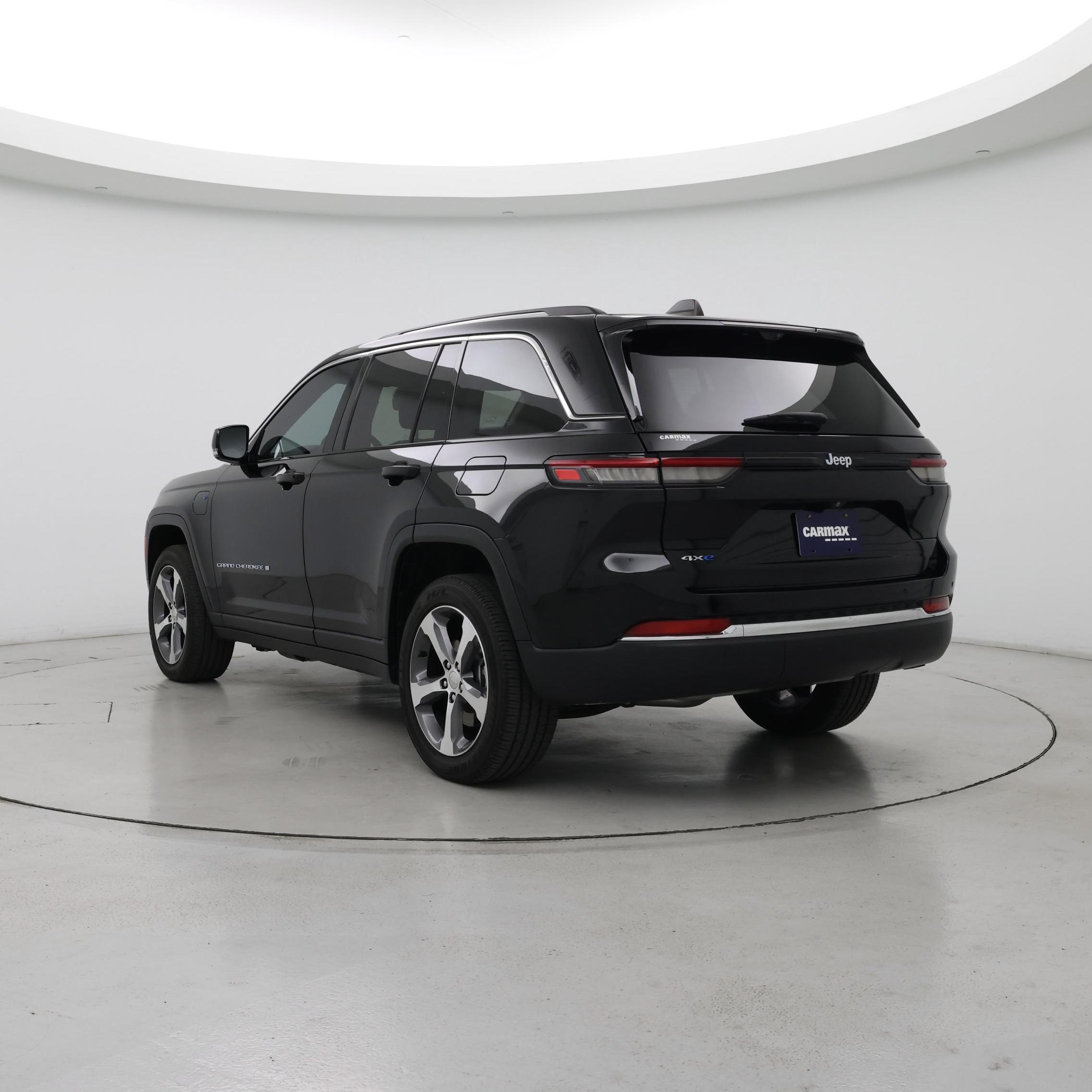 Thumbnail: 2023 Jeep Grand Cherokee - 2