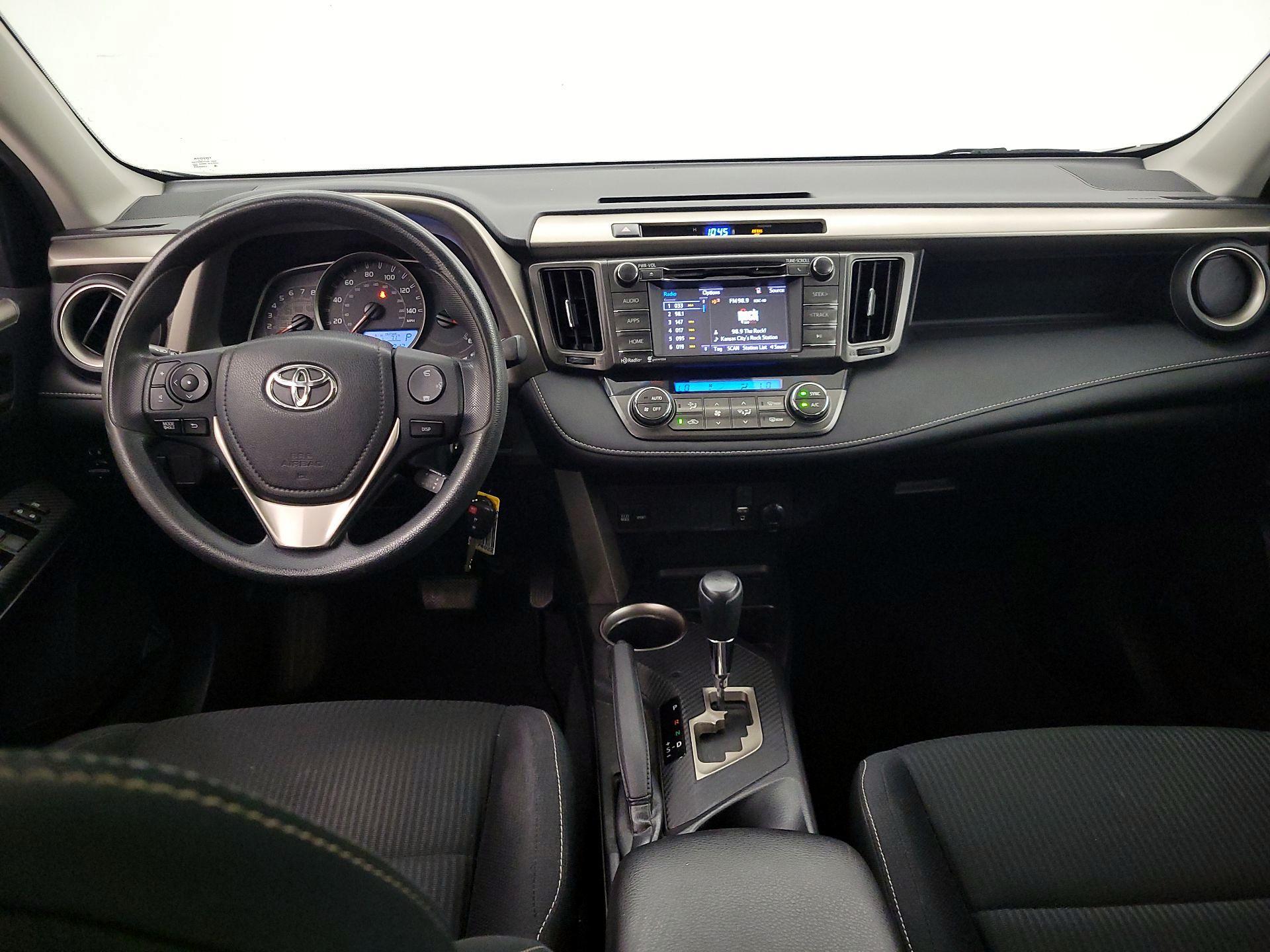 Thumbnail: 2014 Toyota RAV4 - 9