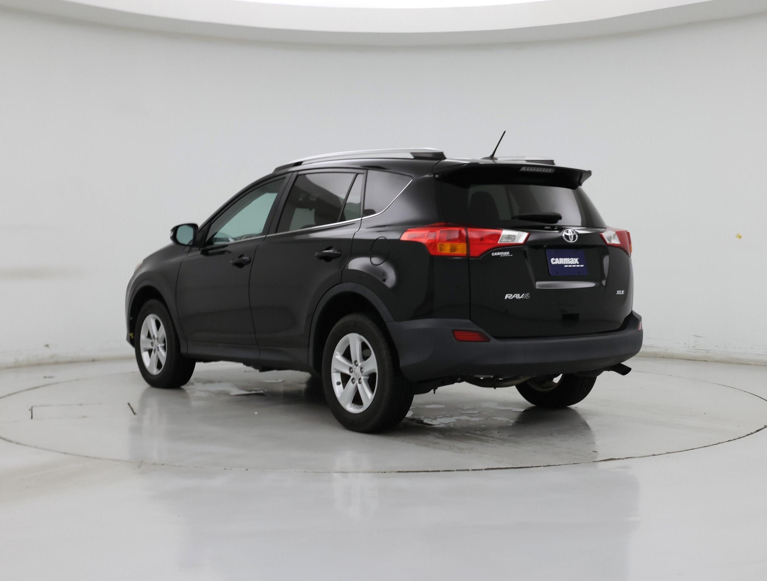 Thumbnail: 2014 Toyota RAV4 - 2