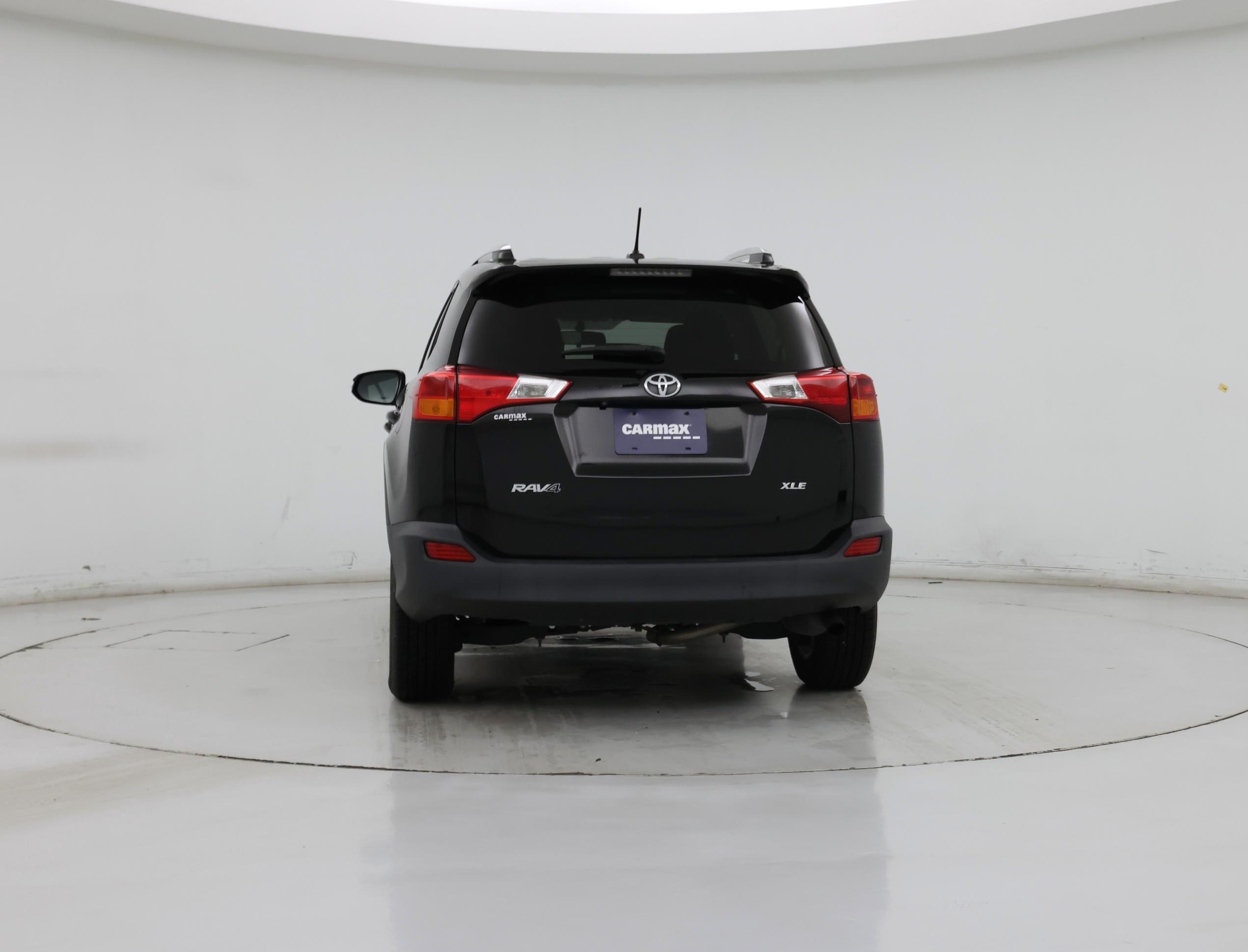 Thumbnail: 2014 Toyota RAV4 - 6