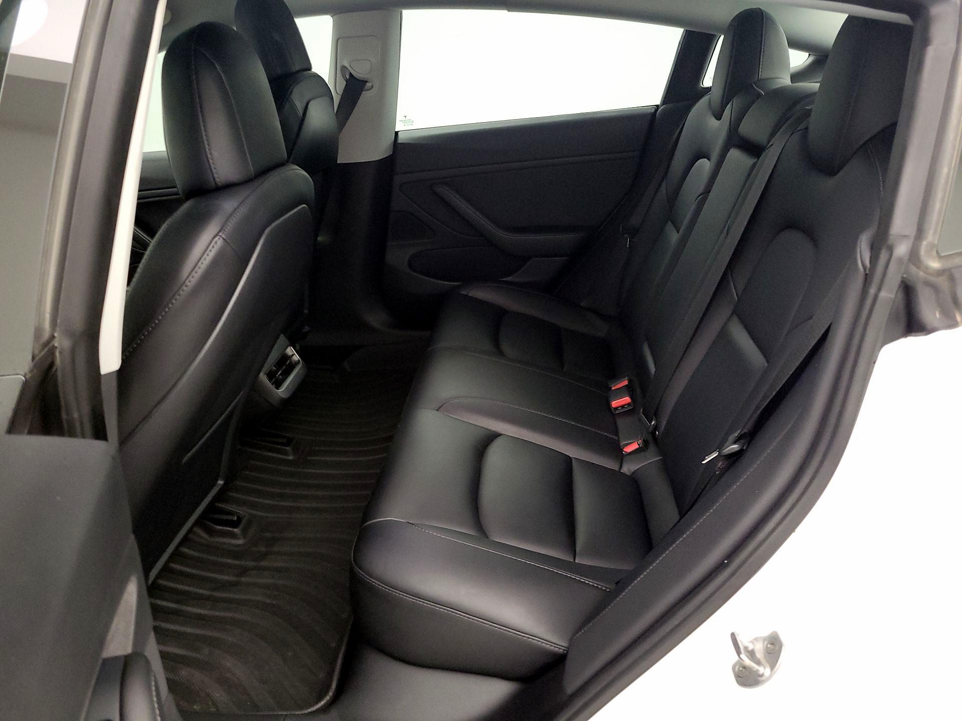 Thumbnail: 2021 Tesla Model 3 - 18