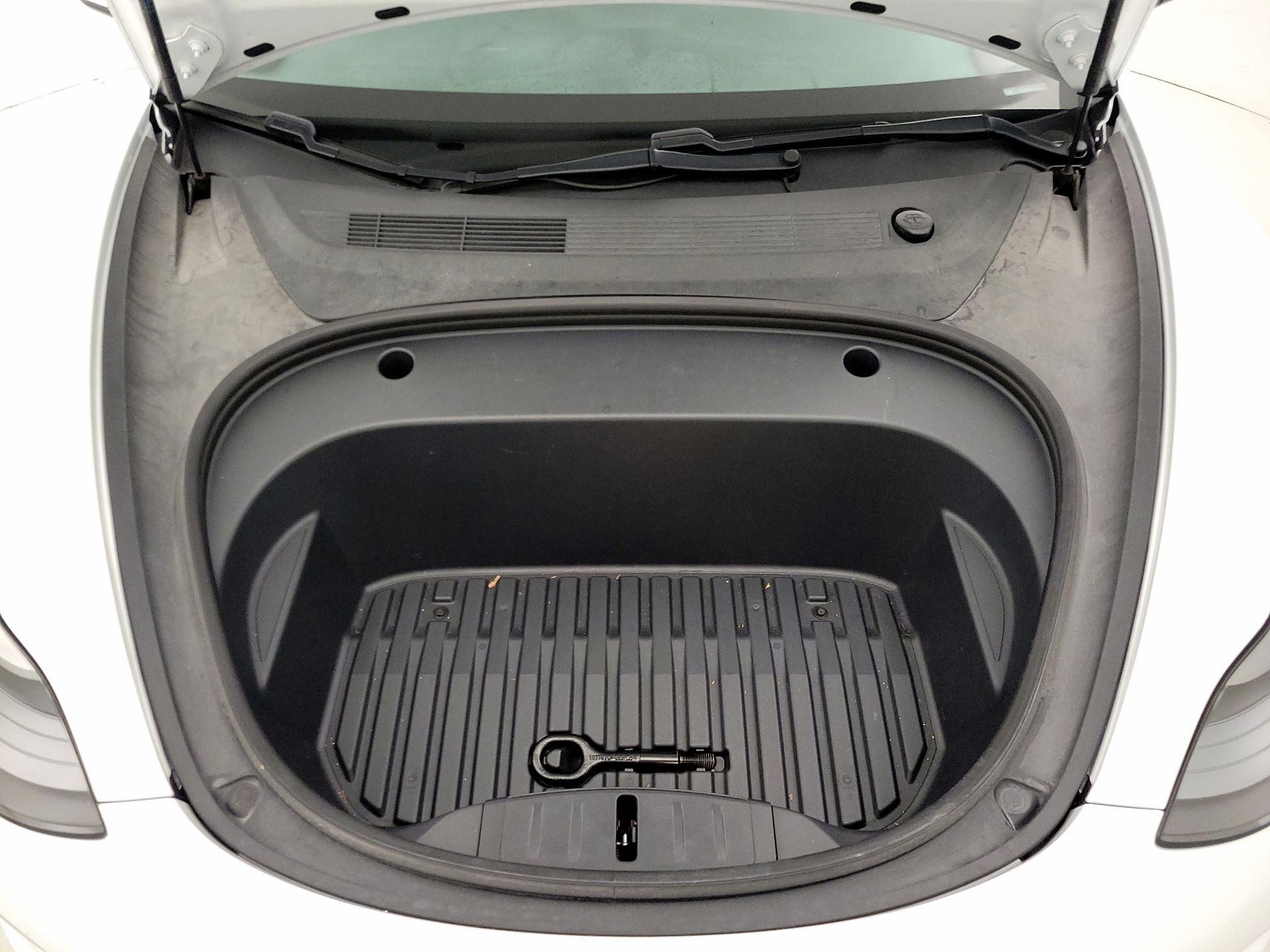 Thumbnail: 2021 Tesla Model 3 - 20