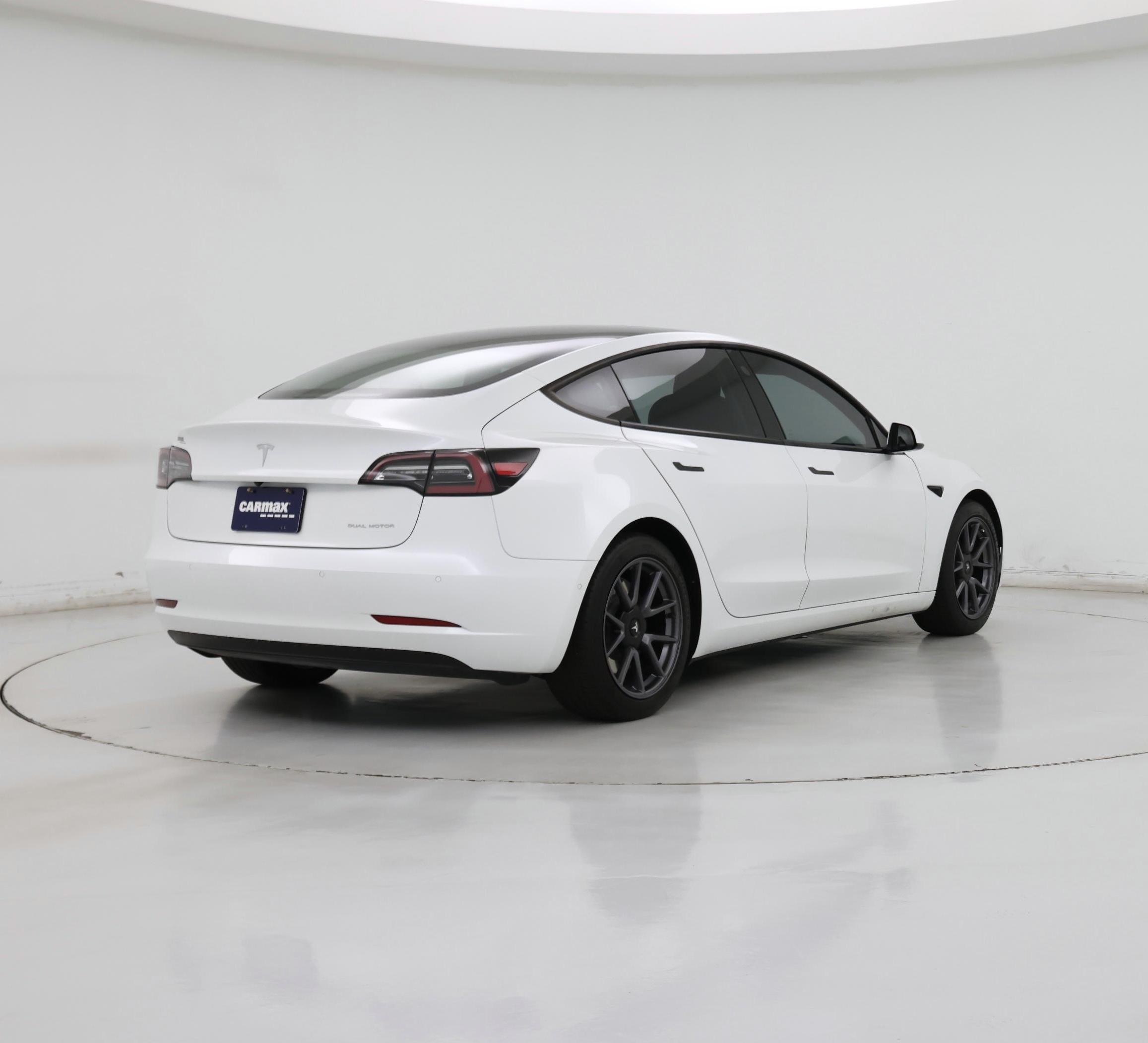 Thumbnail: 2021 Tesla Model 3 - 8