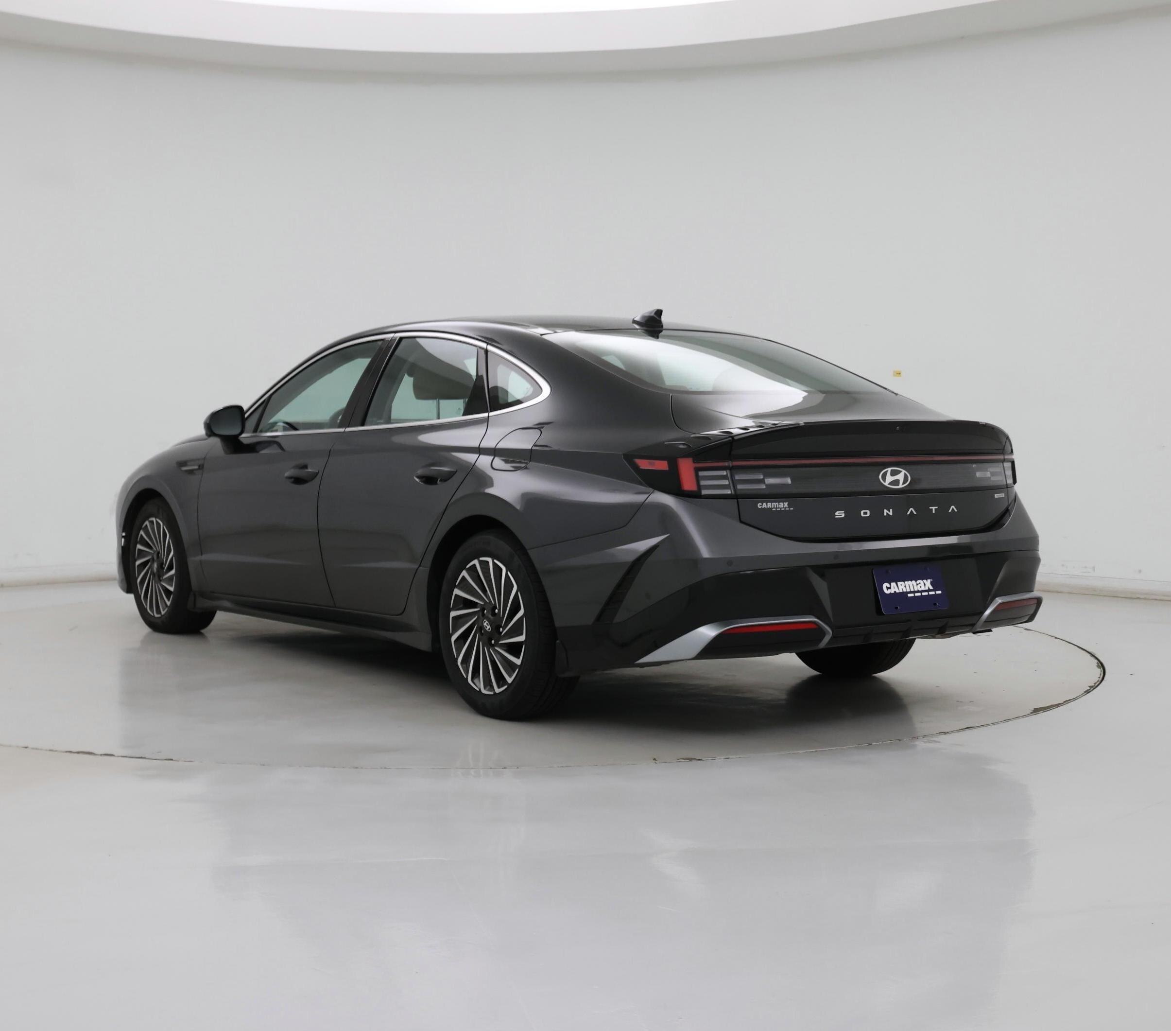 Thumbnail: 2024 Hyundai Sonata - 2