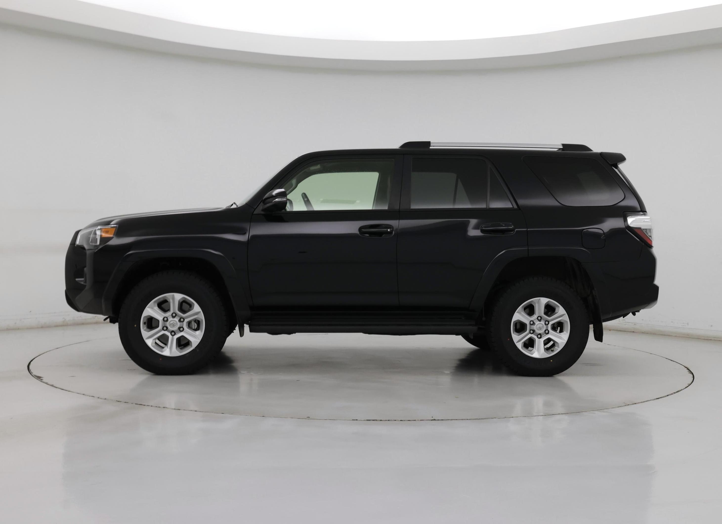 Thumbnail: 2024 Toyota 4Runner - 3