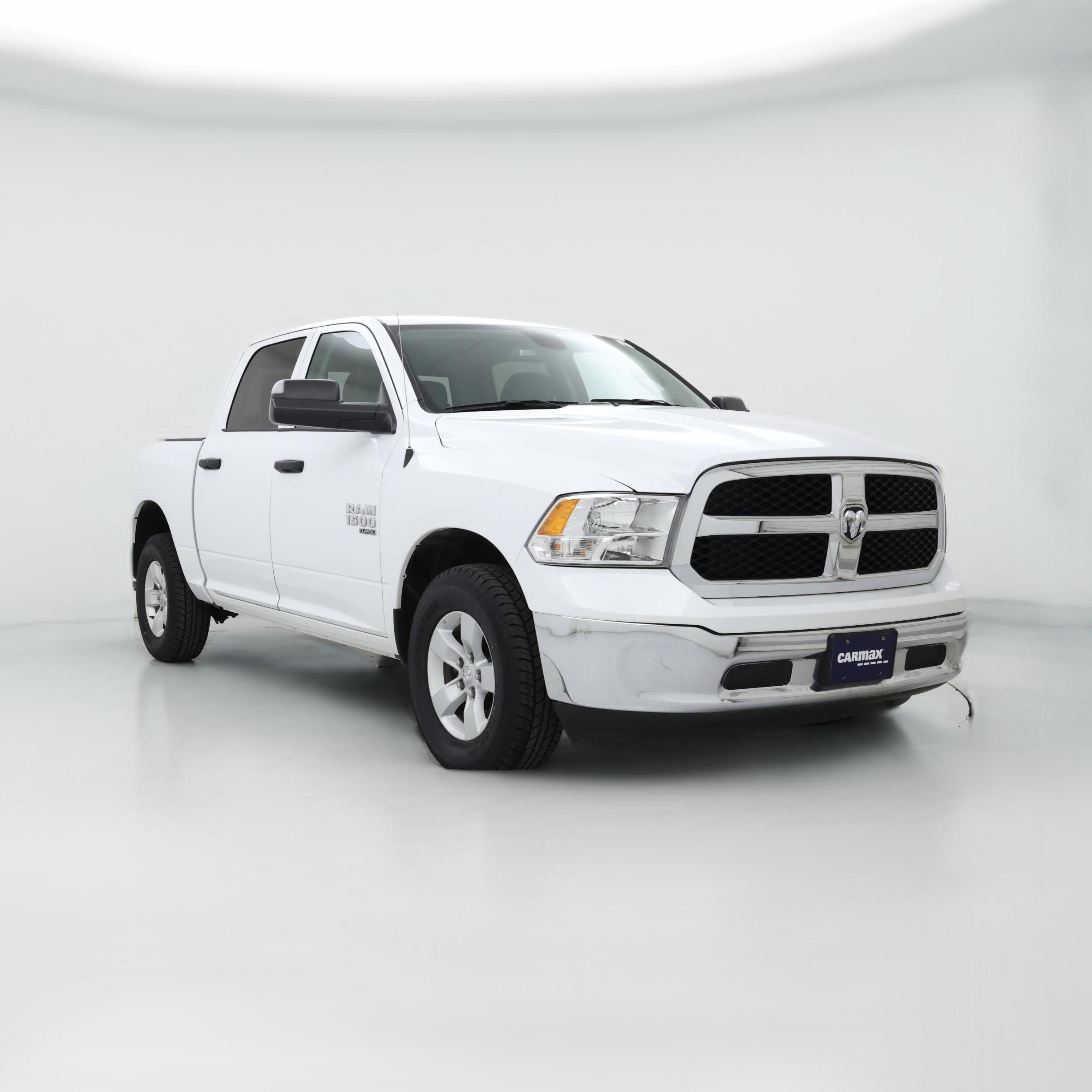 Thumbnail: 2023 RAM 1500 Classic - 1