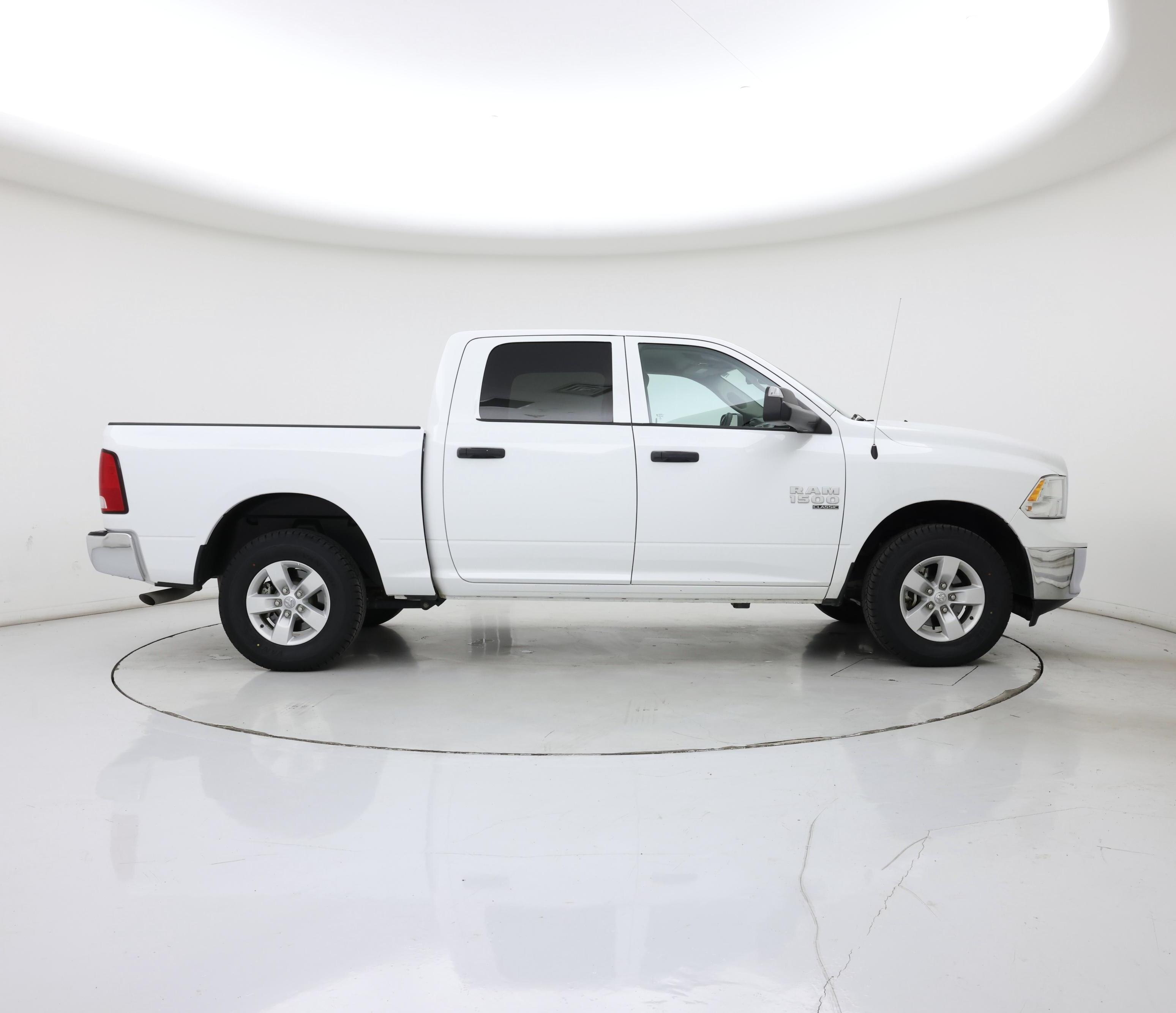 Thumbnail: 2023 RAM 1500 Classic - 7