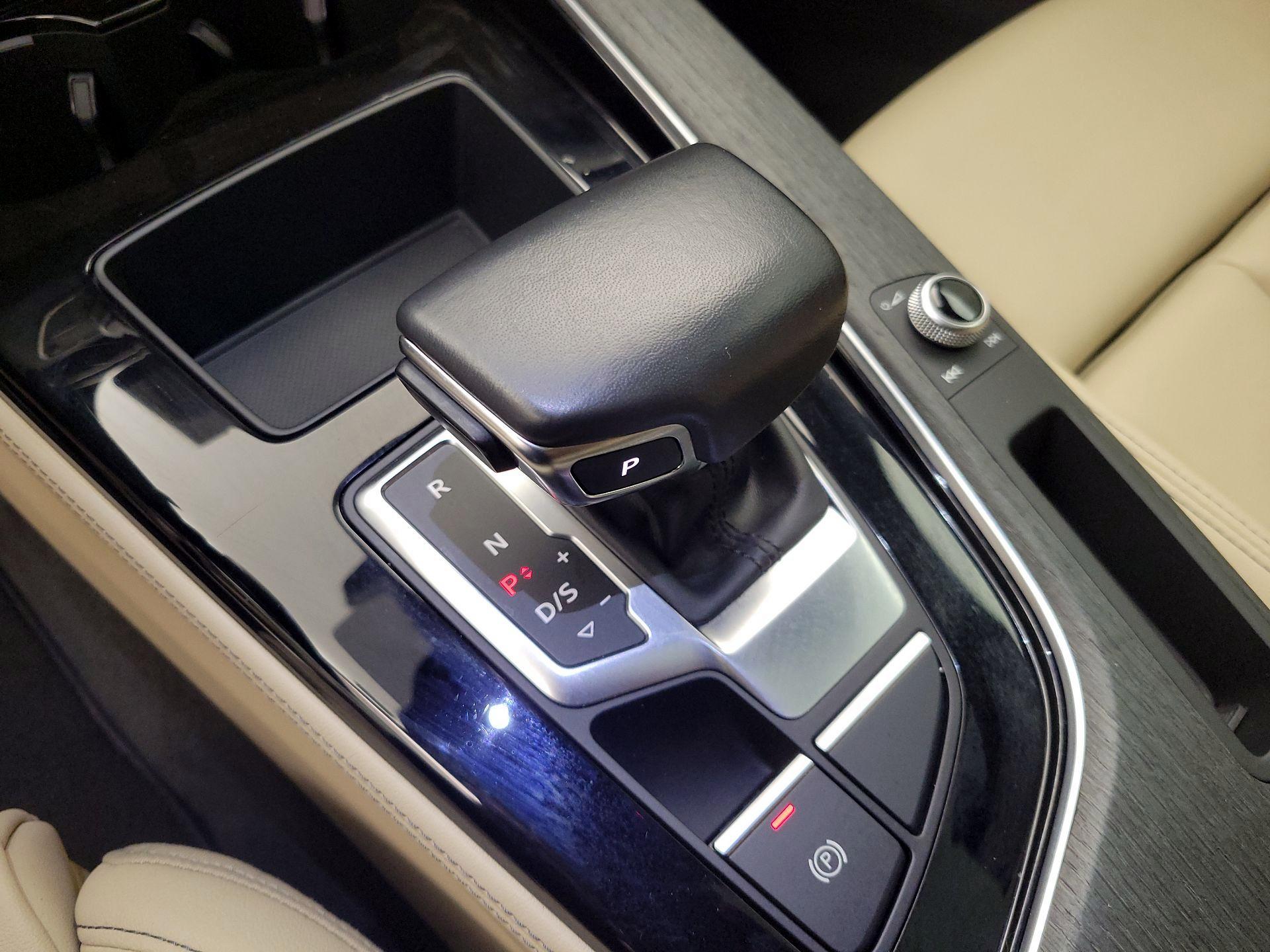 Thumbnail: 2023 Audi A4 - 17