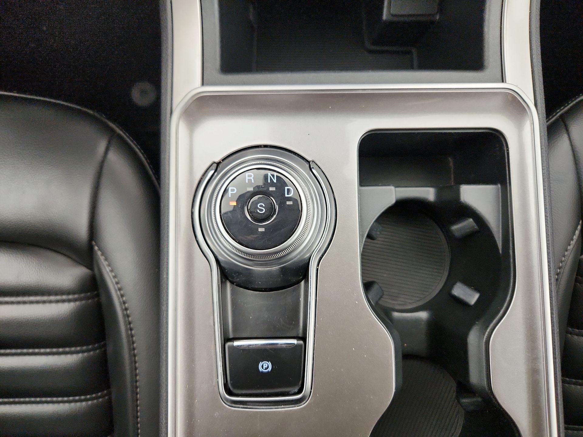 Thumbnail: 2024 Ford Edge - 17