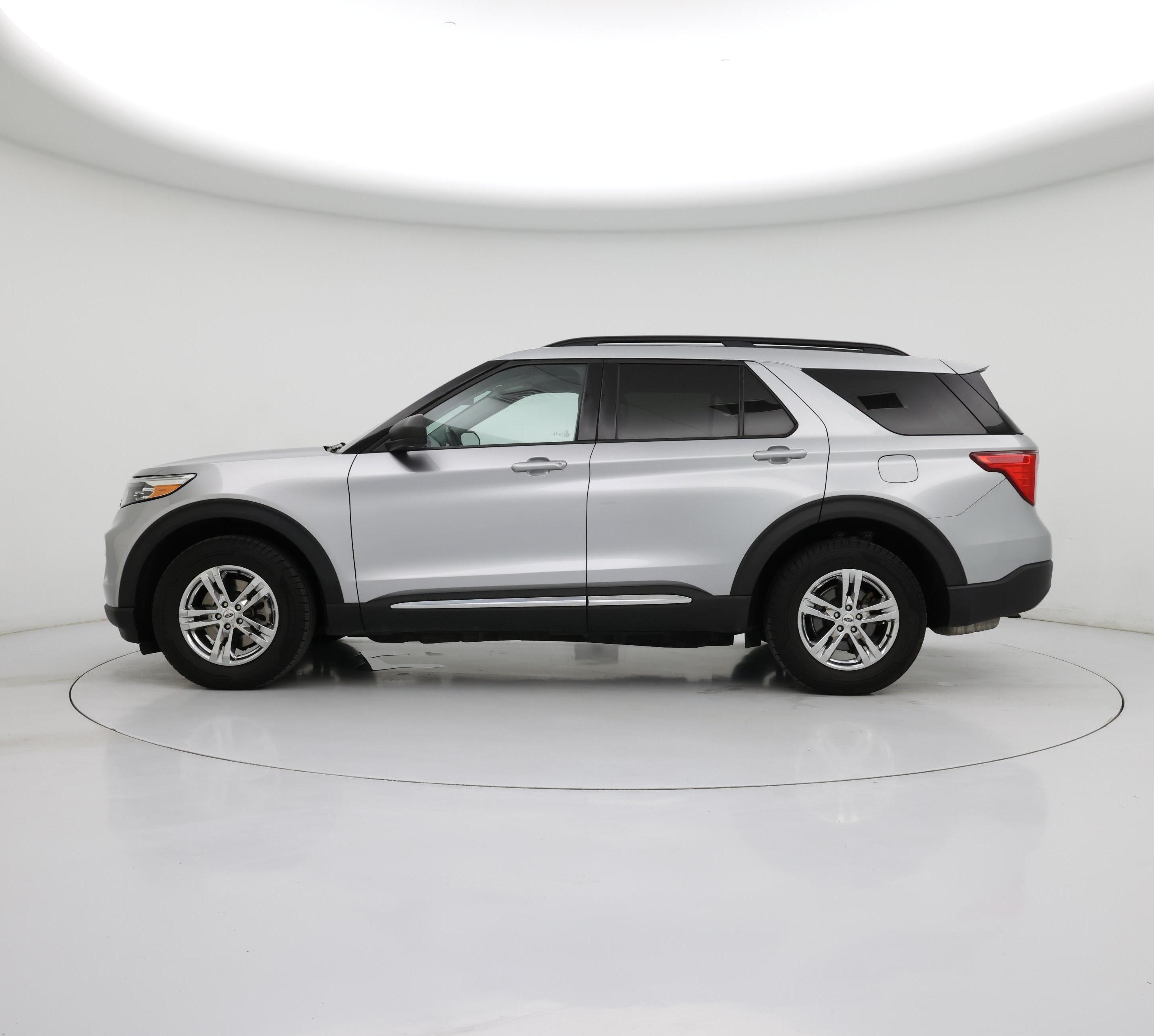 Thumbnail: 2020 Ford Explorer - 3