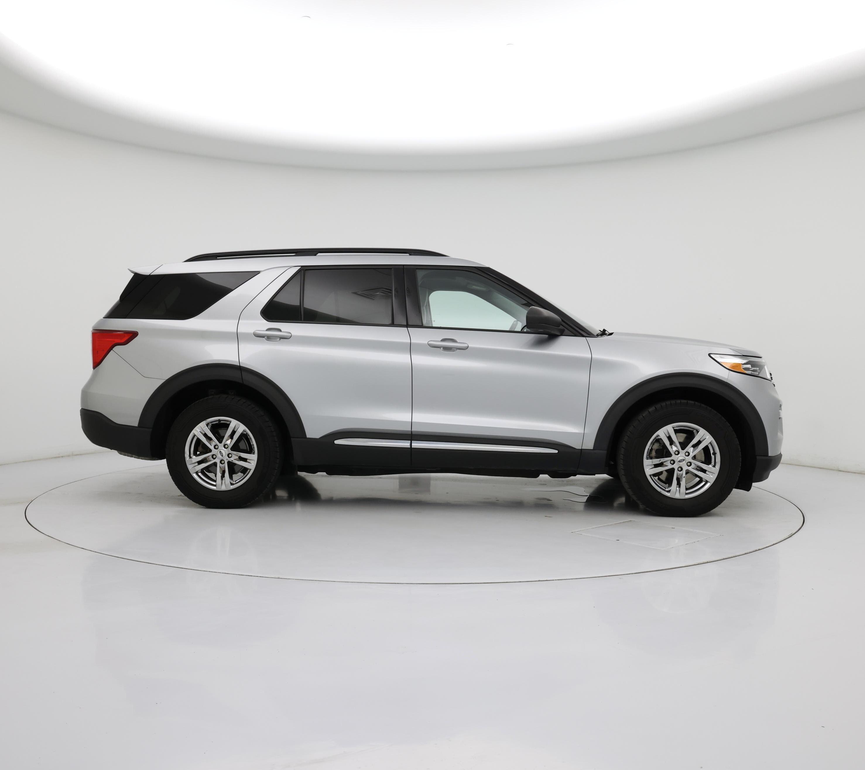 Thumbnail: 2020 Ford Explorer - 7
