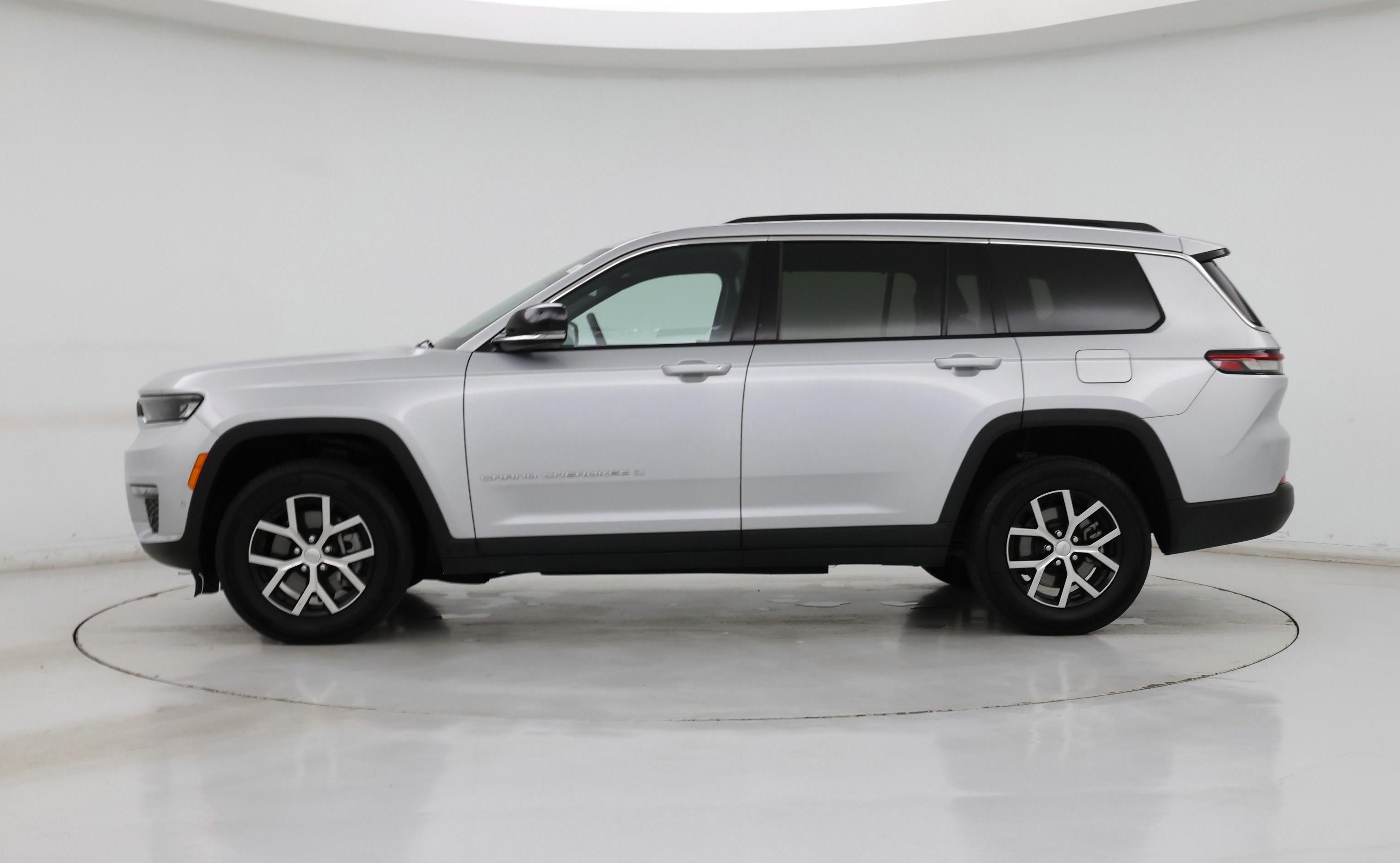 Thumbnail: 2024 Jeep Grand Cherokee L - 3