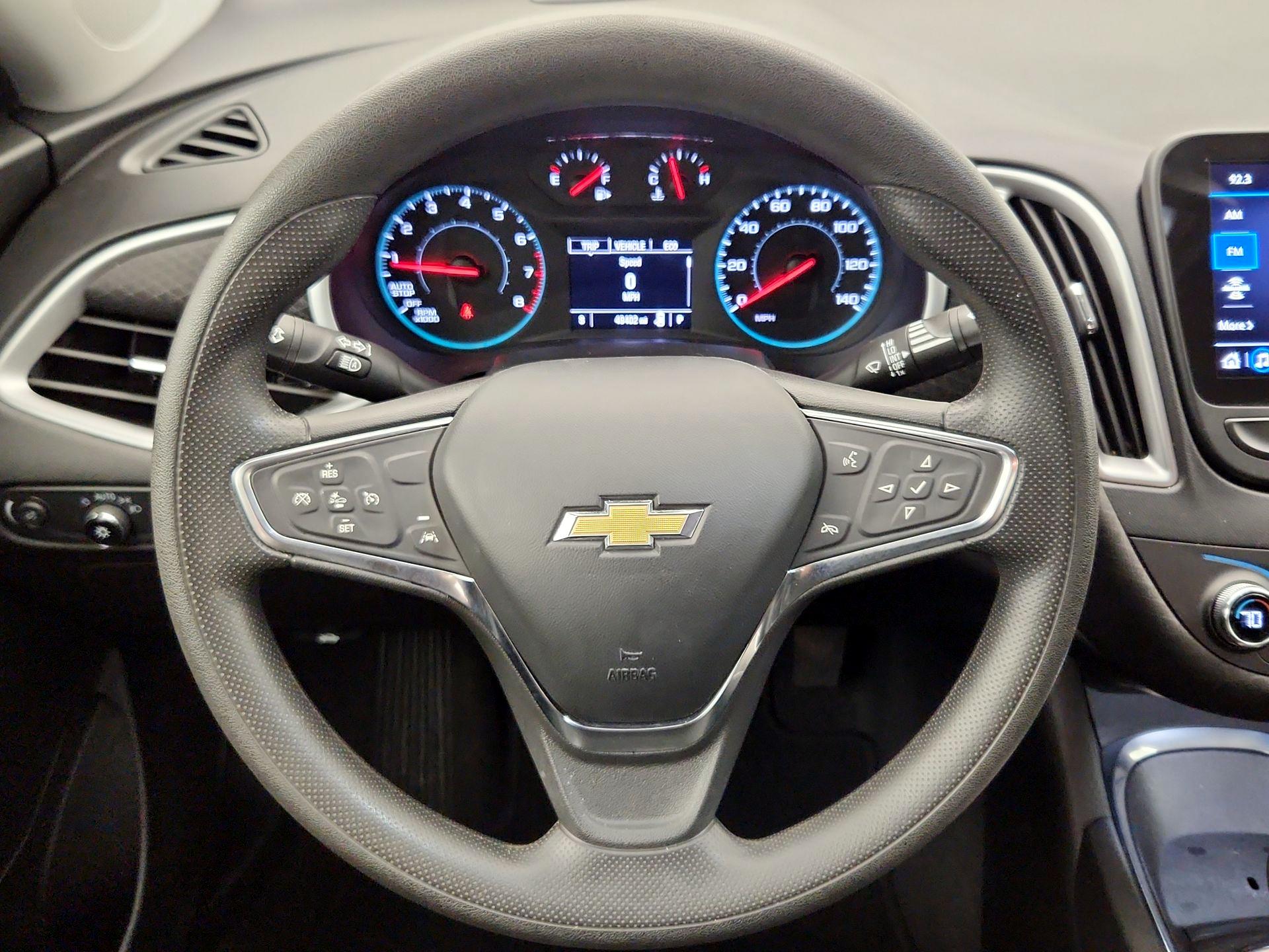 Thumbnail: 2023 Chevrolet Malibu - 10
