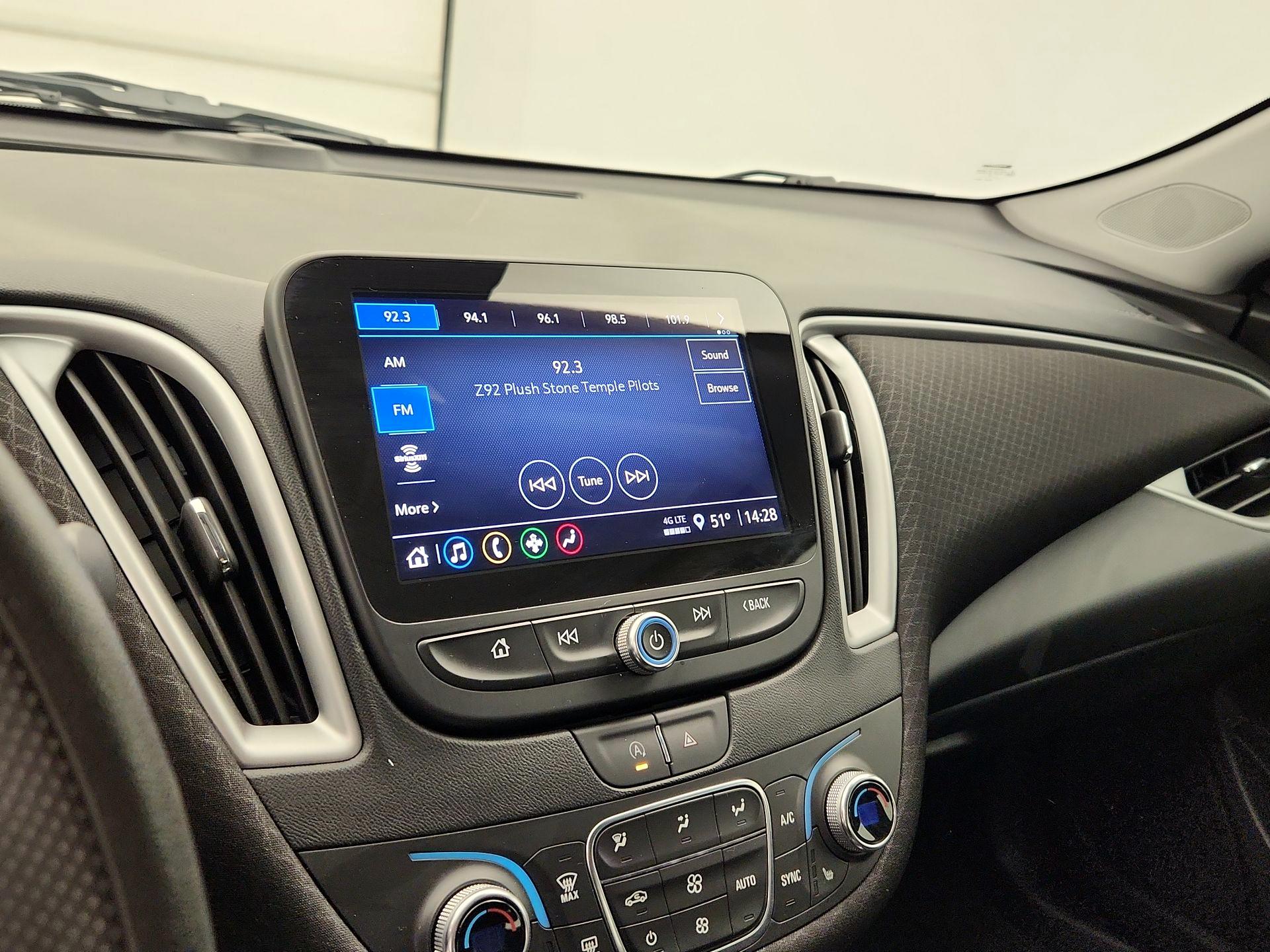 Thumbnail: 2024 Chevrolet Malibu - 15