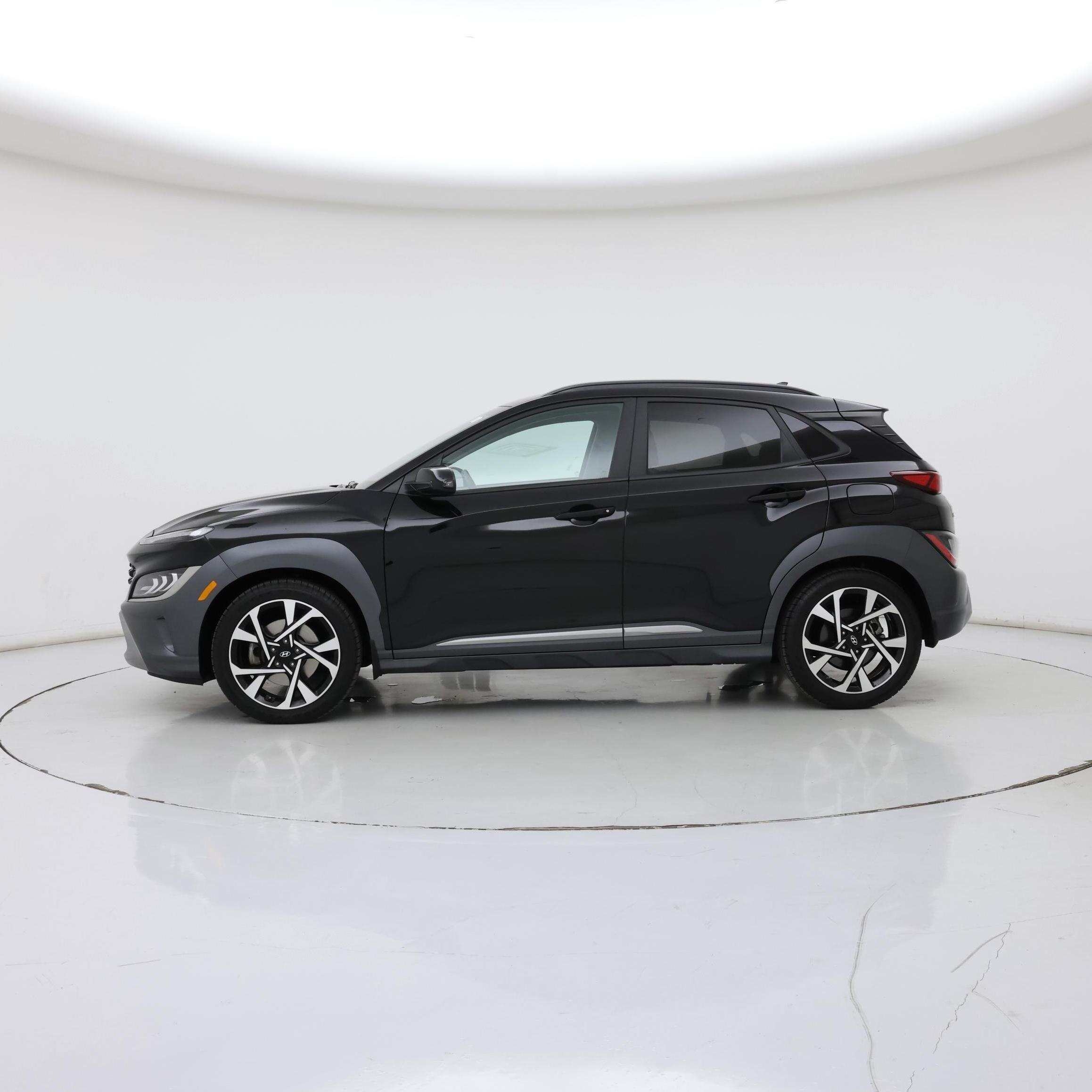 Thumbnail: 2022 Hyundai Kona - 3