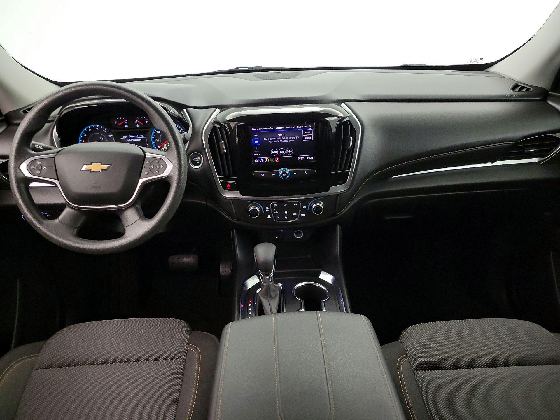 Thumbnail: 2021 Chevrolet Traverse - 9