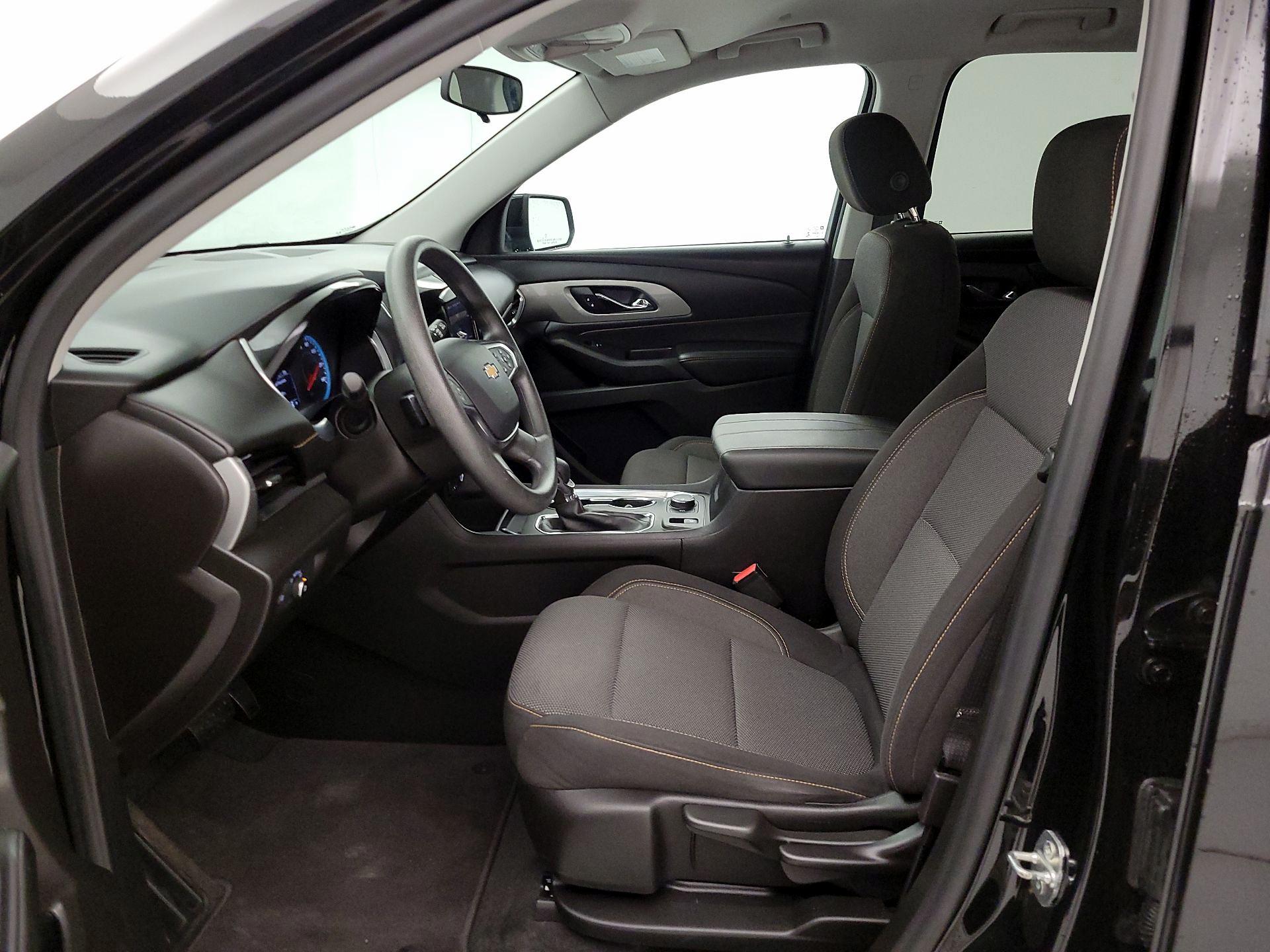 Thumbnail: 2021 Chevrolet Traverse - 11